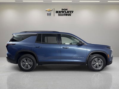2025 Chevrolet Traverse FWD LT