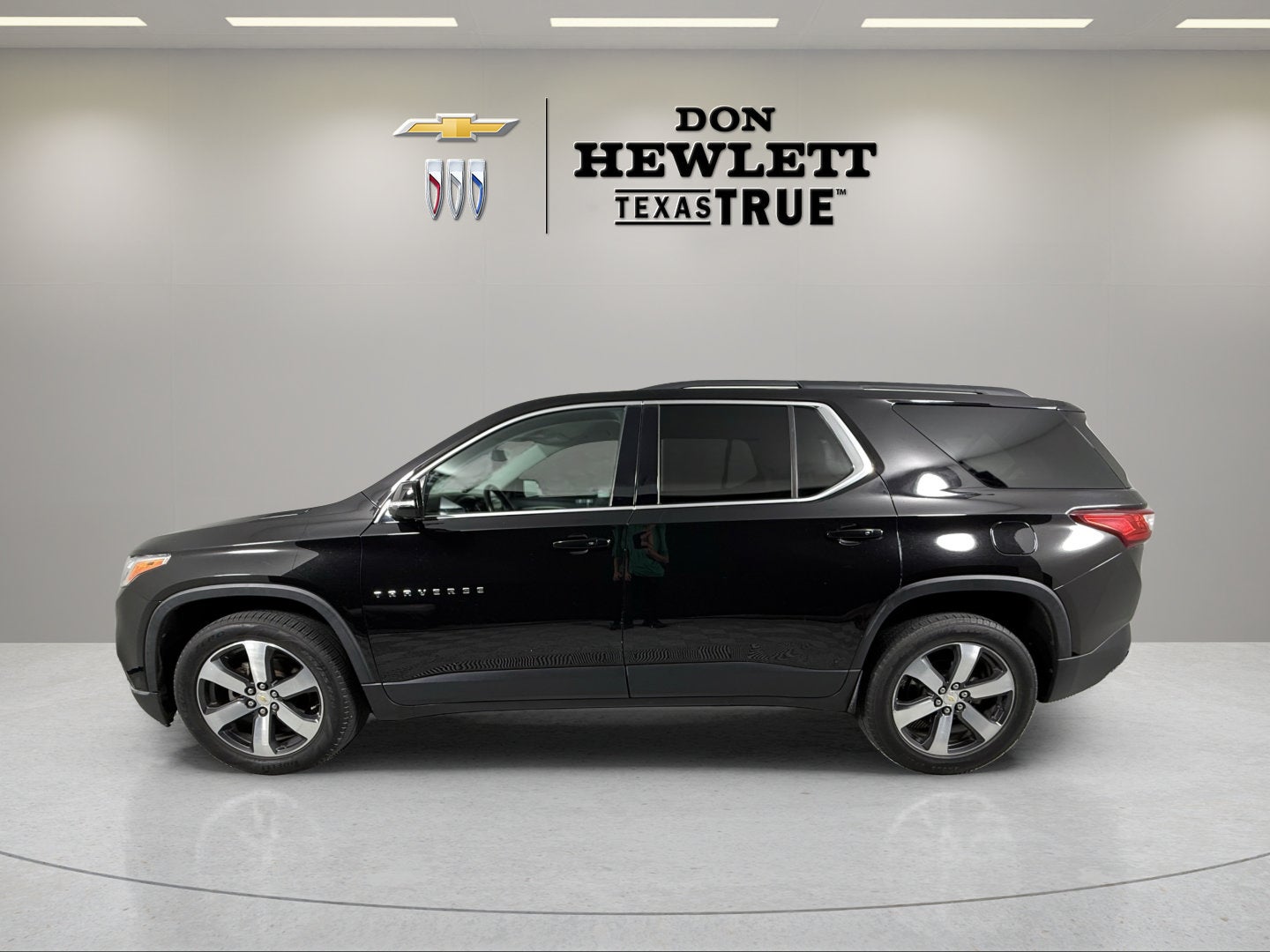 2020 Chevrolet Traverse LT Leather