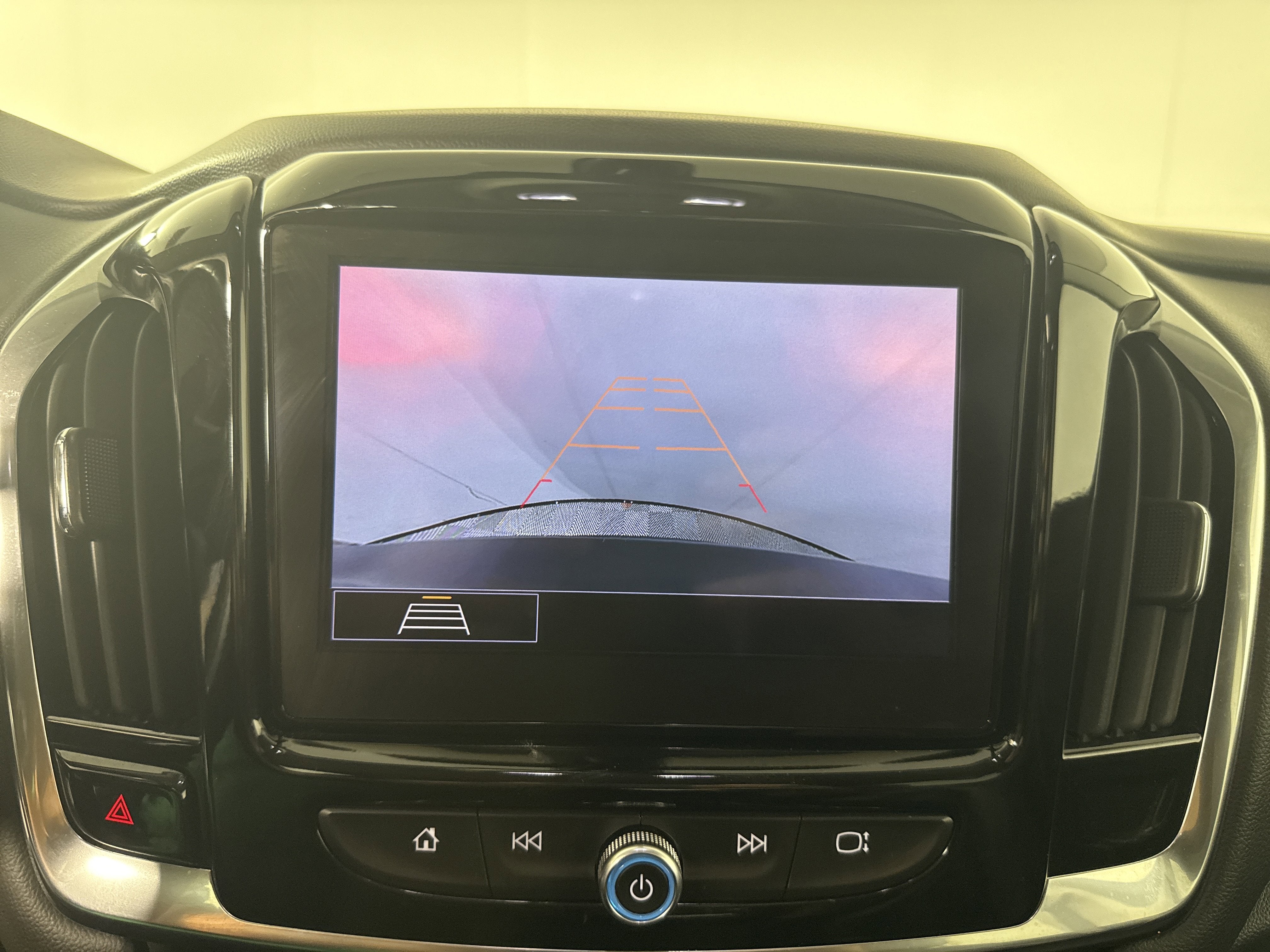 2020 Chevrolet Traverse LT Leather