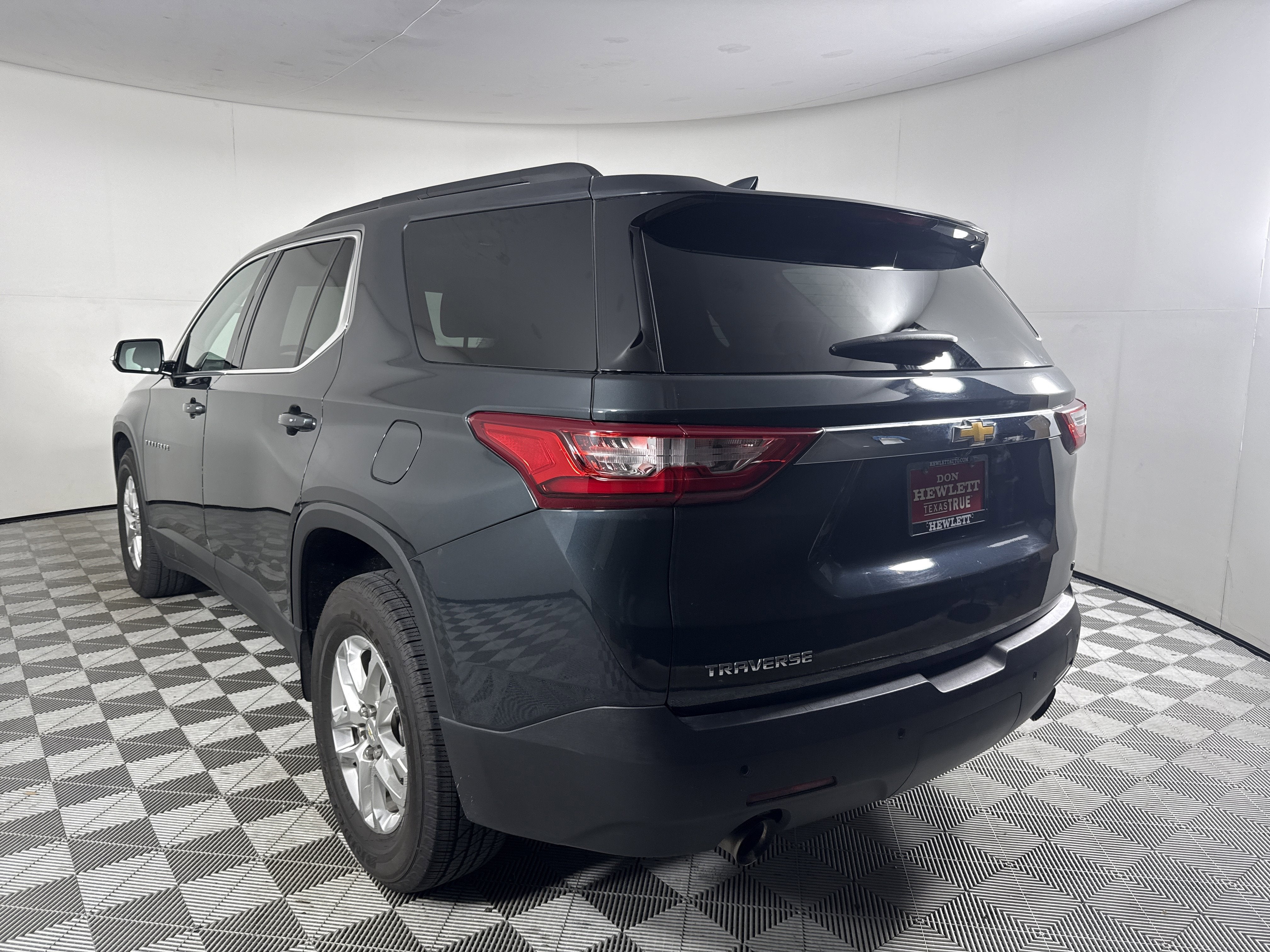 2020 Chevrolet Traverse LT Leather