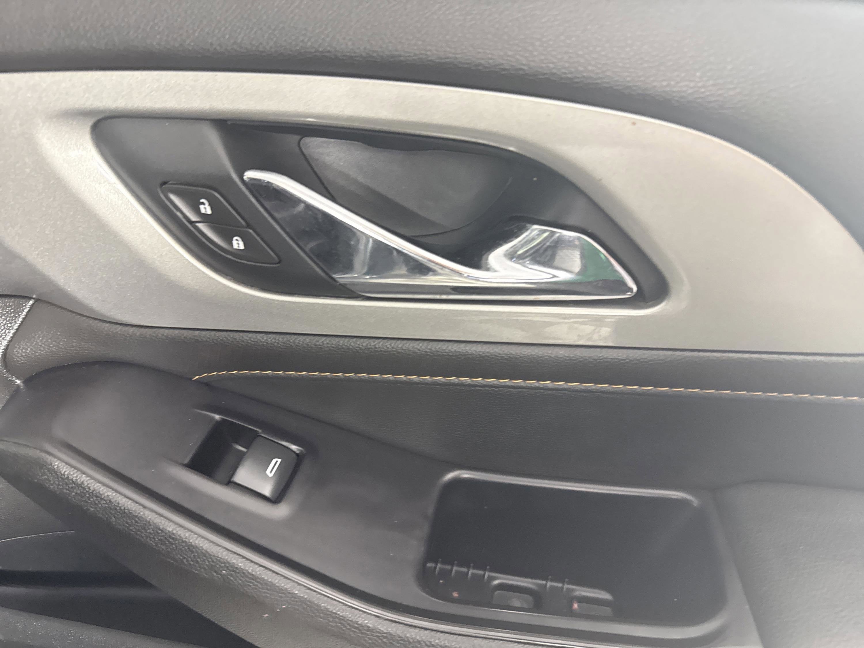 2020 Chevrolet Traverse RS