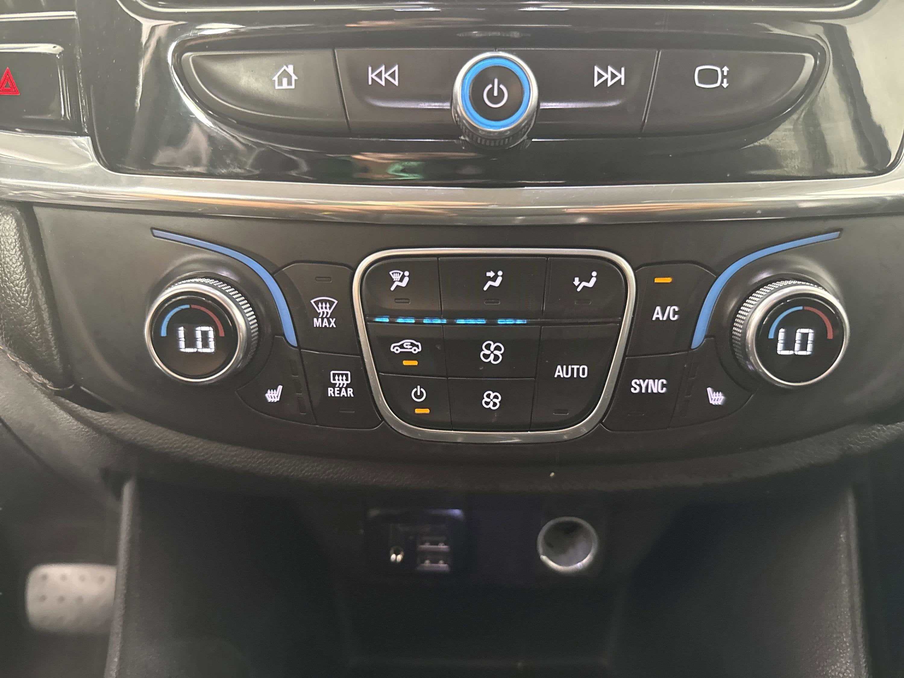 2020 Chevrolet Traverse RS