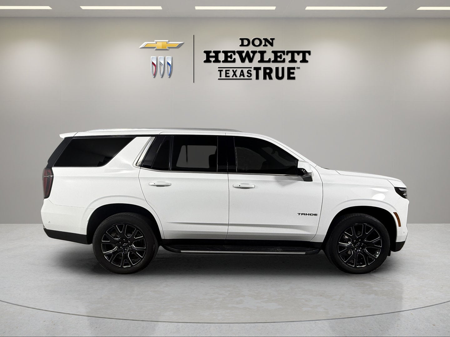 2025 Chevrolet Tahoe LS