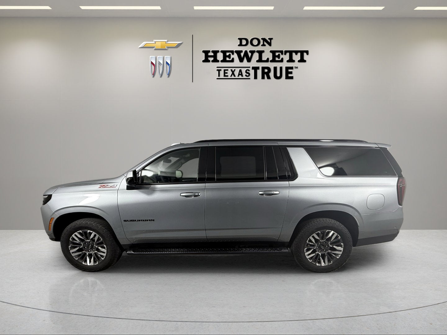 2025 Chevrolet Suburban Z71