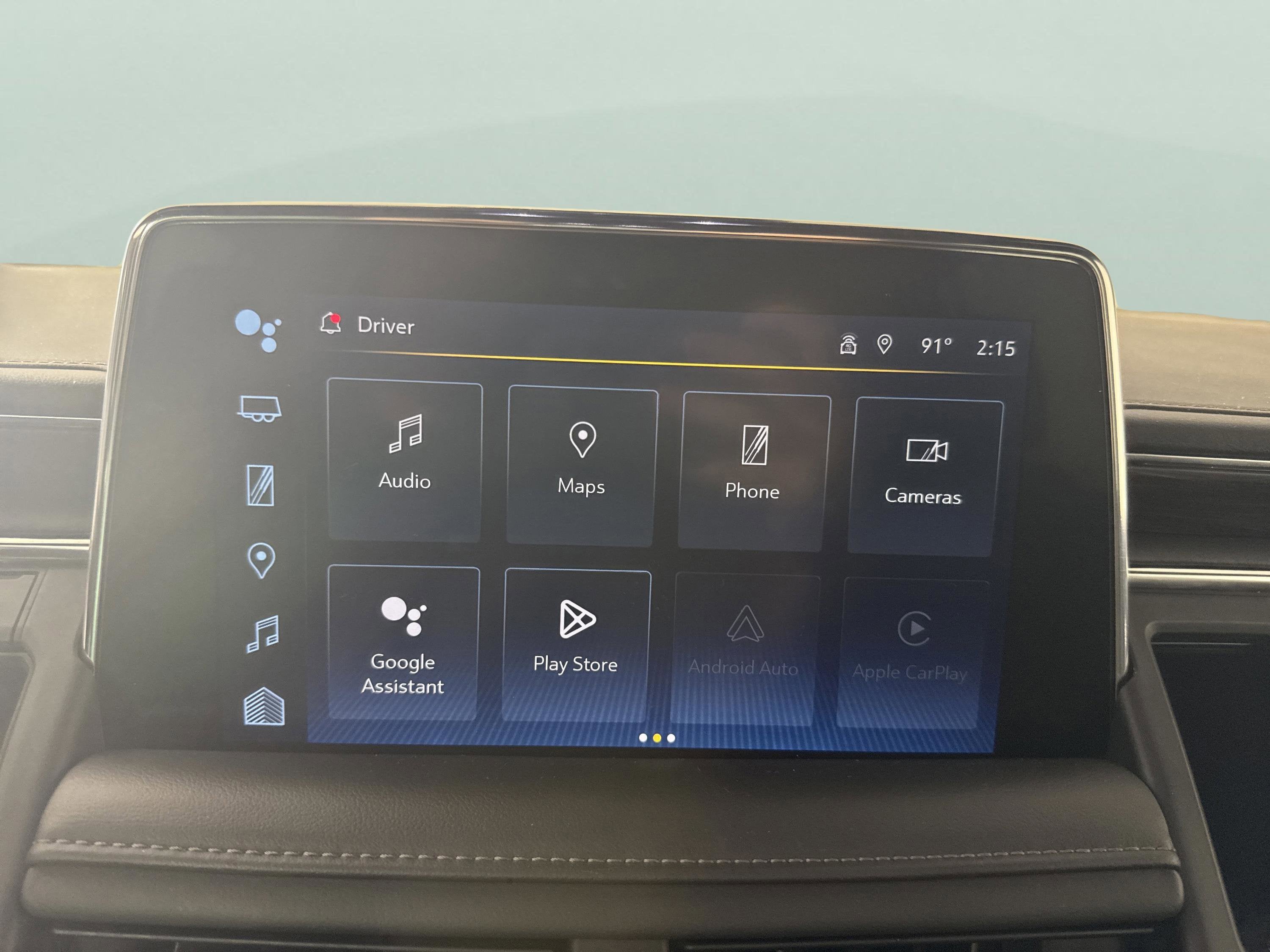 2024 Chevrolet Suburban LT