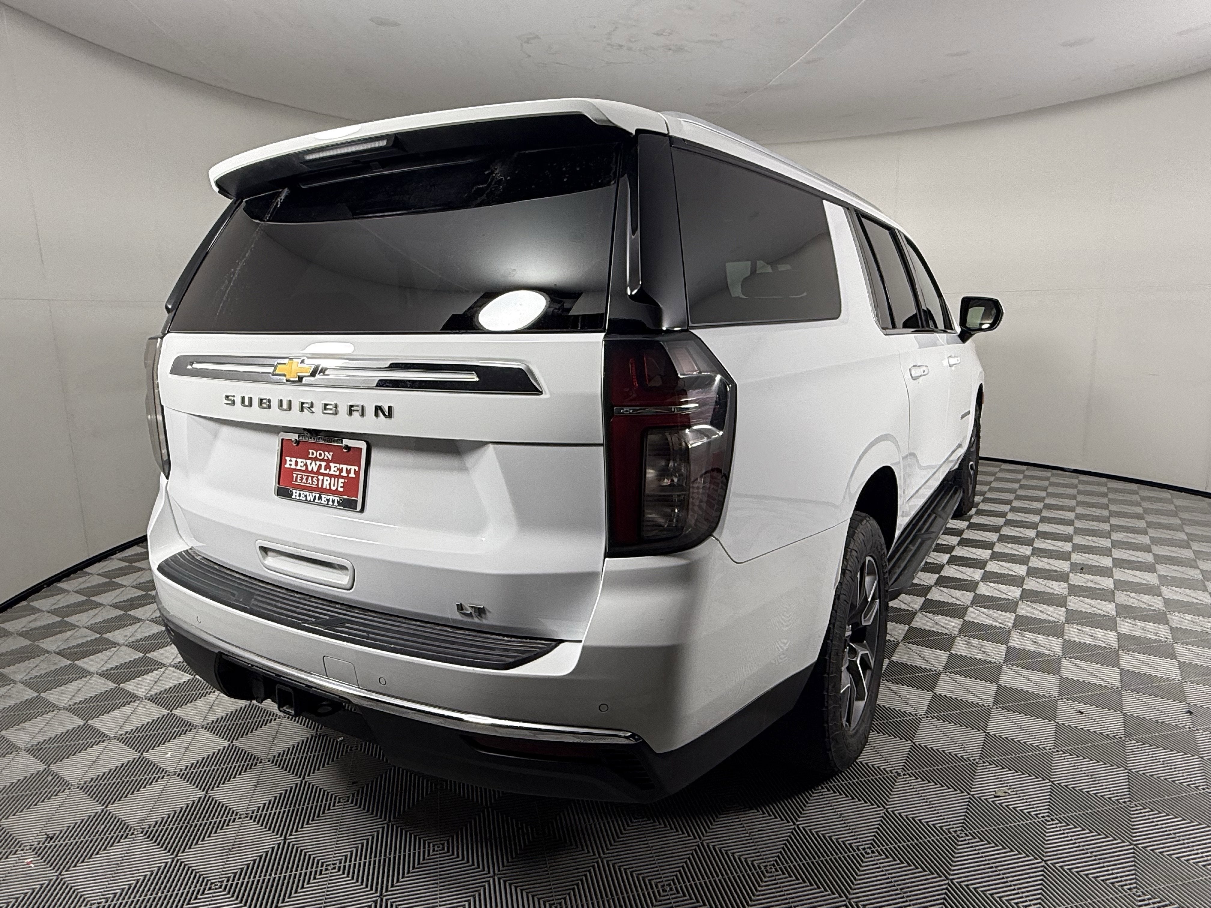 2021 Chevrolet Suburban LT