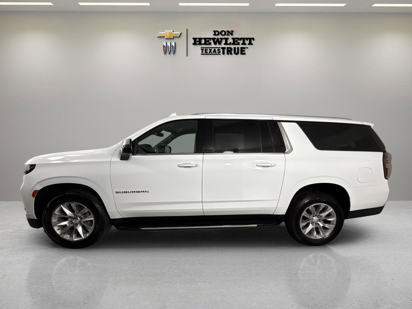 2023 Chevrolet Suburban Premier