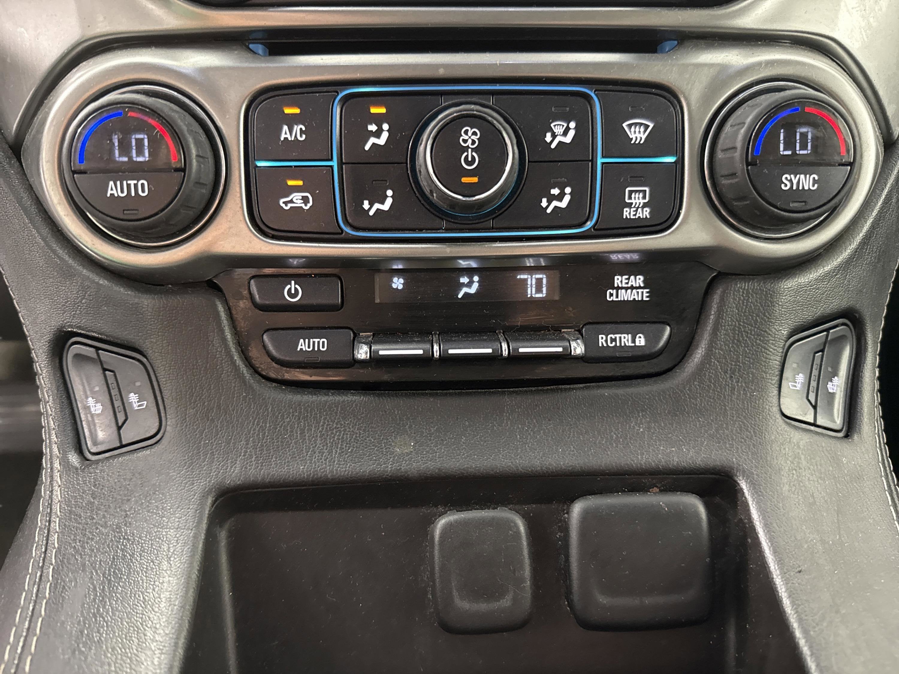 2015 Chevrolet Suburban LT