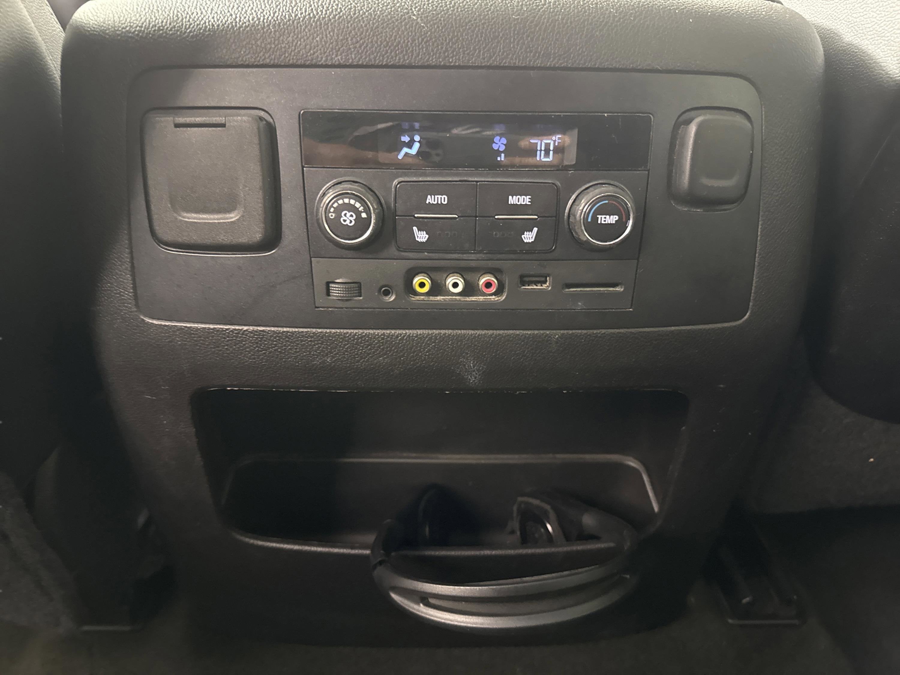 2015 Chevrolet Suburban LT