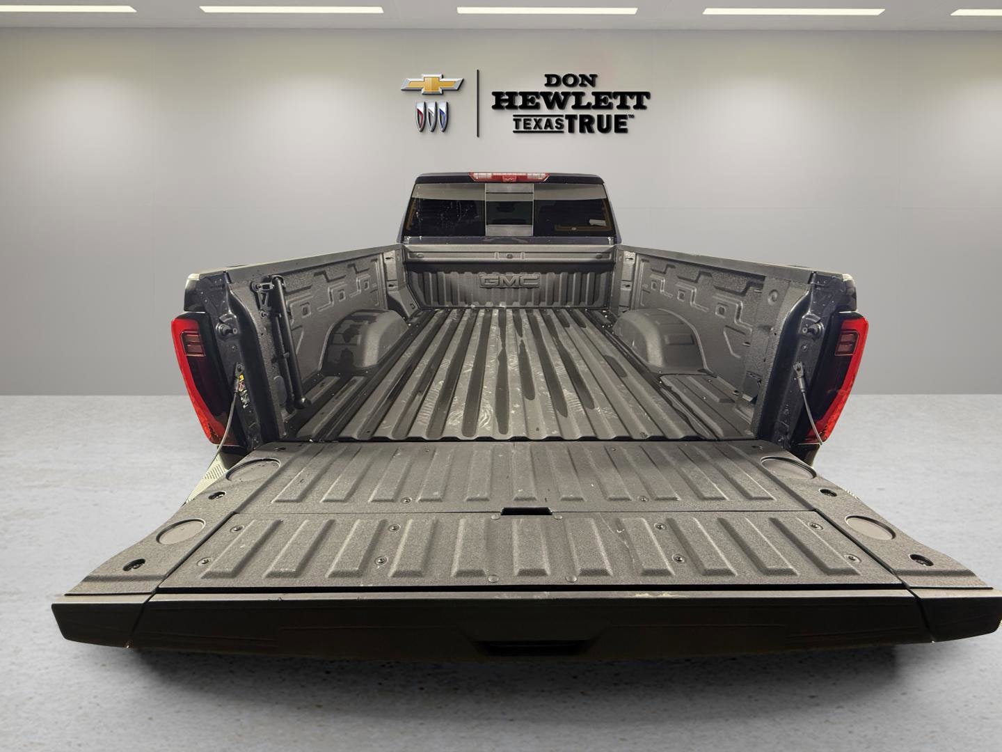 2025 GMC Sierra 2500HD Denali