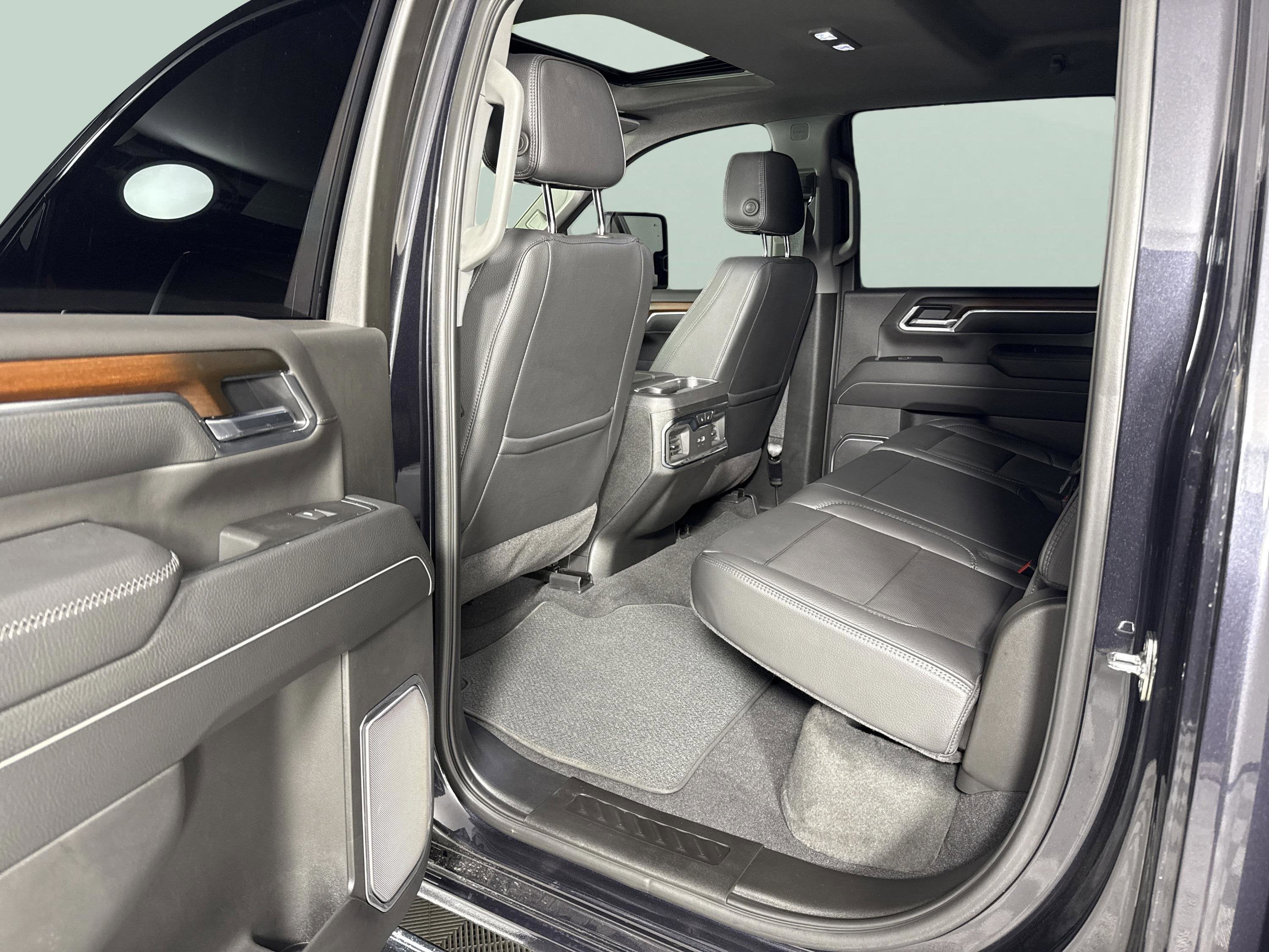 2025 GMC Sierra 2500HD Denali