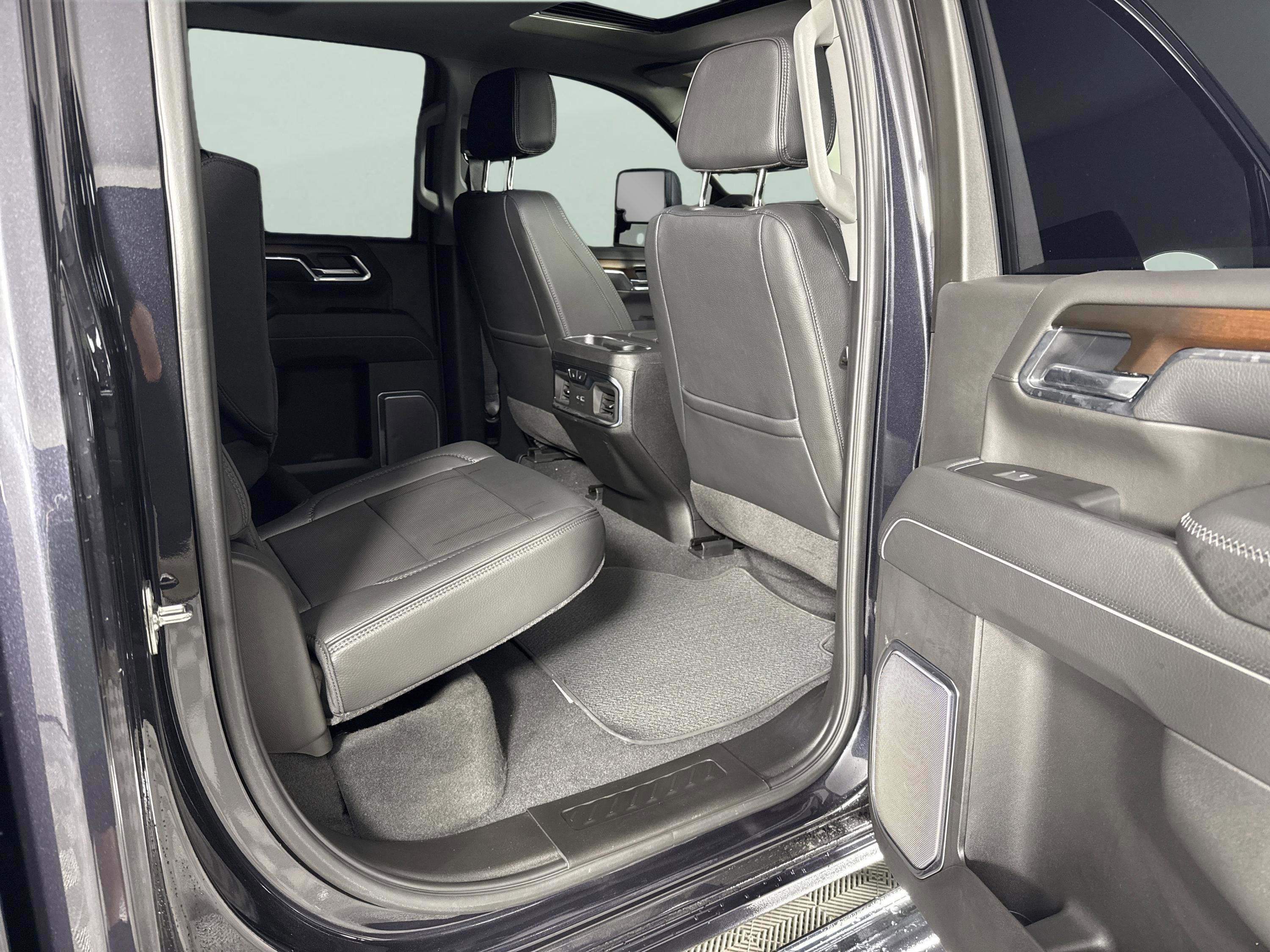 2025 GMC Sierra 2500HD Denali