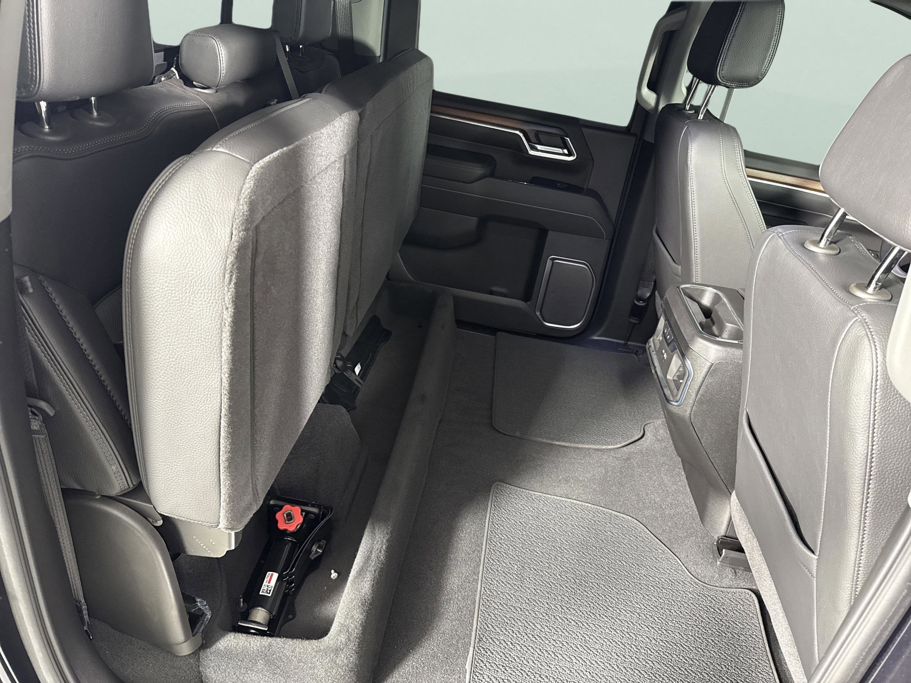 2025 GMC Sierra 2500HD Denali