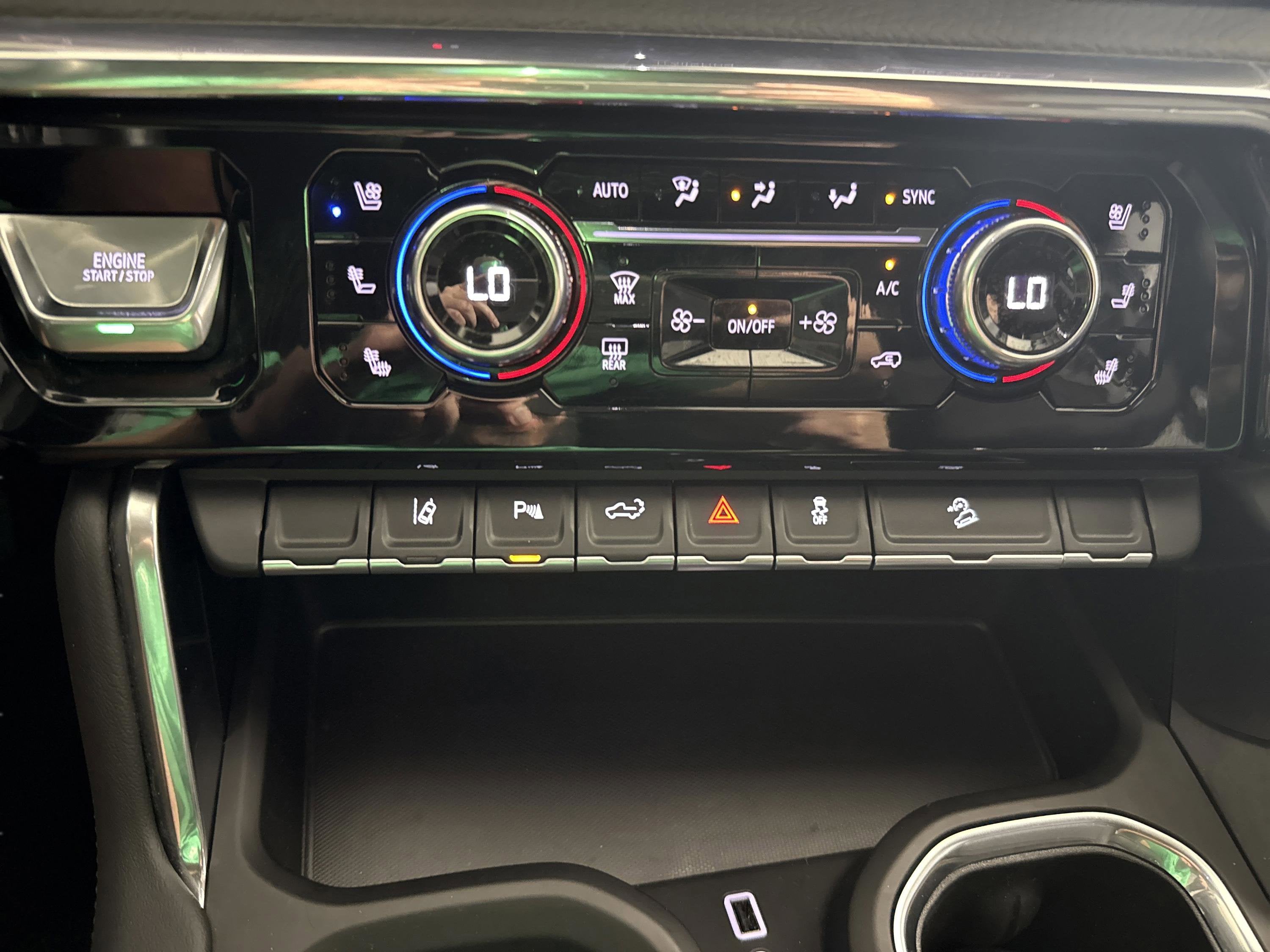 2025 GMC Sierra 2500HD Denali