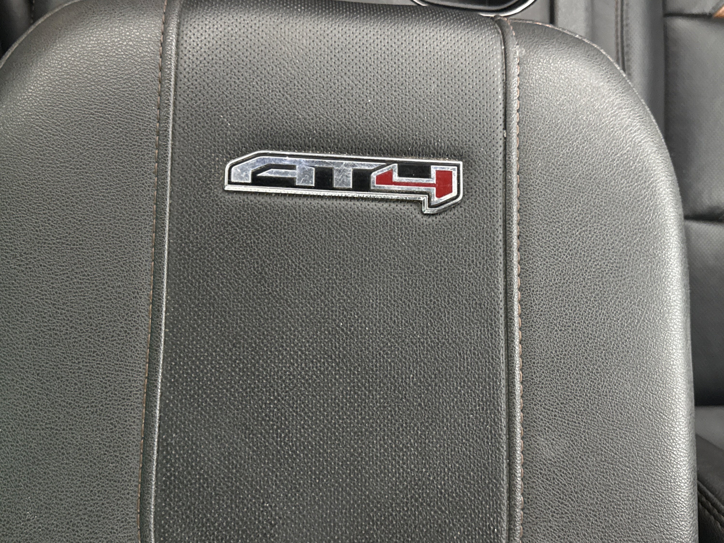 2025 GMC Sierra 3500HD AT4