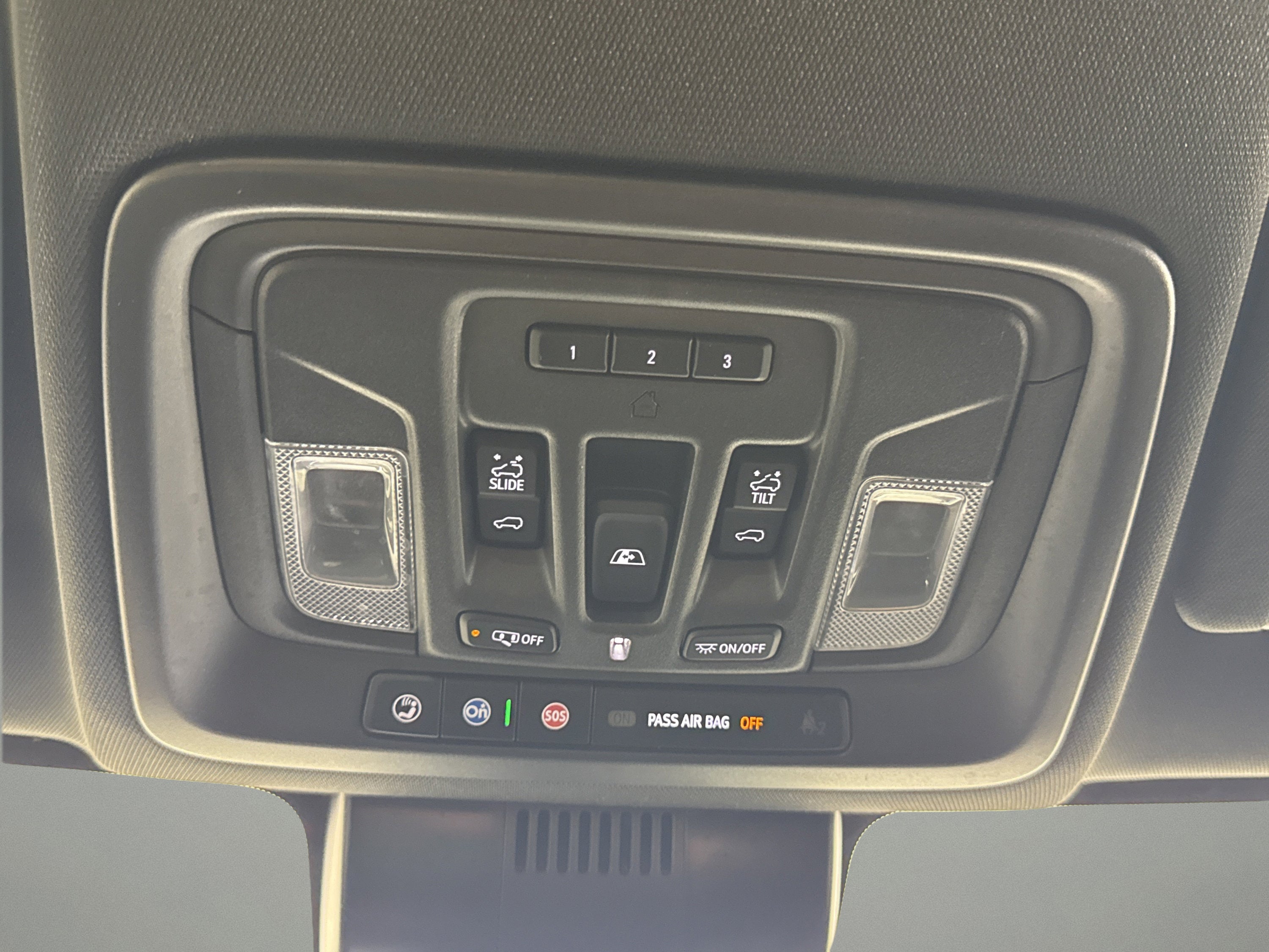 2025 GMC Sierra 3500HD AT4