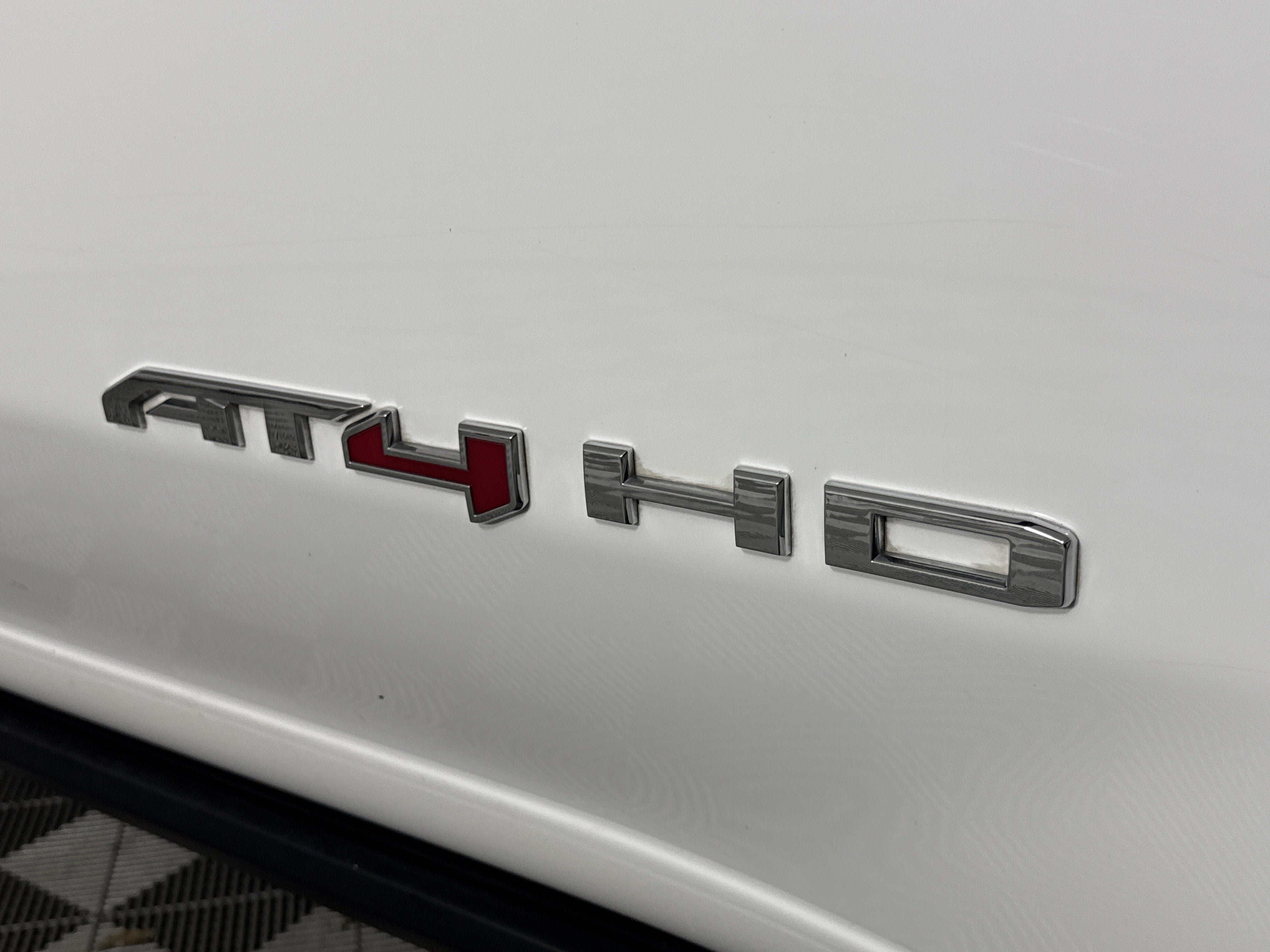 2025 GMC Sierra 3500HD AT4