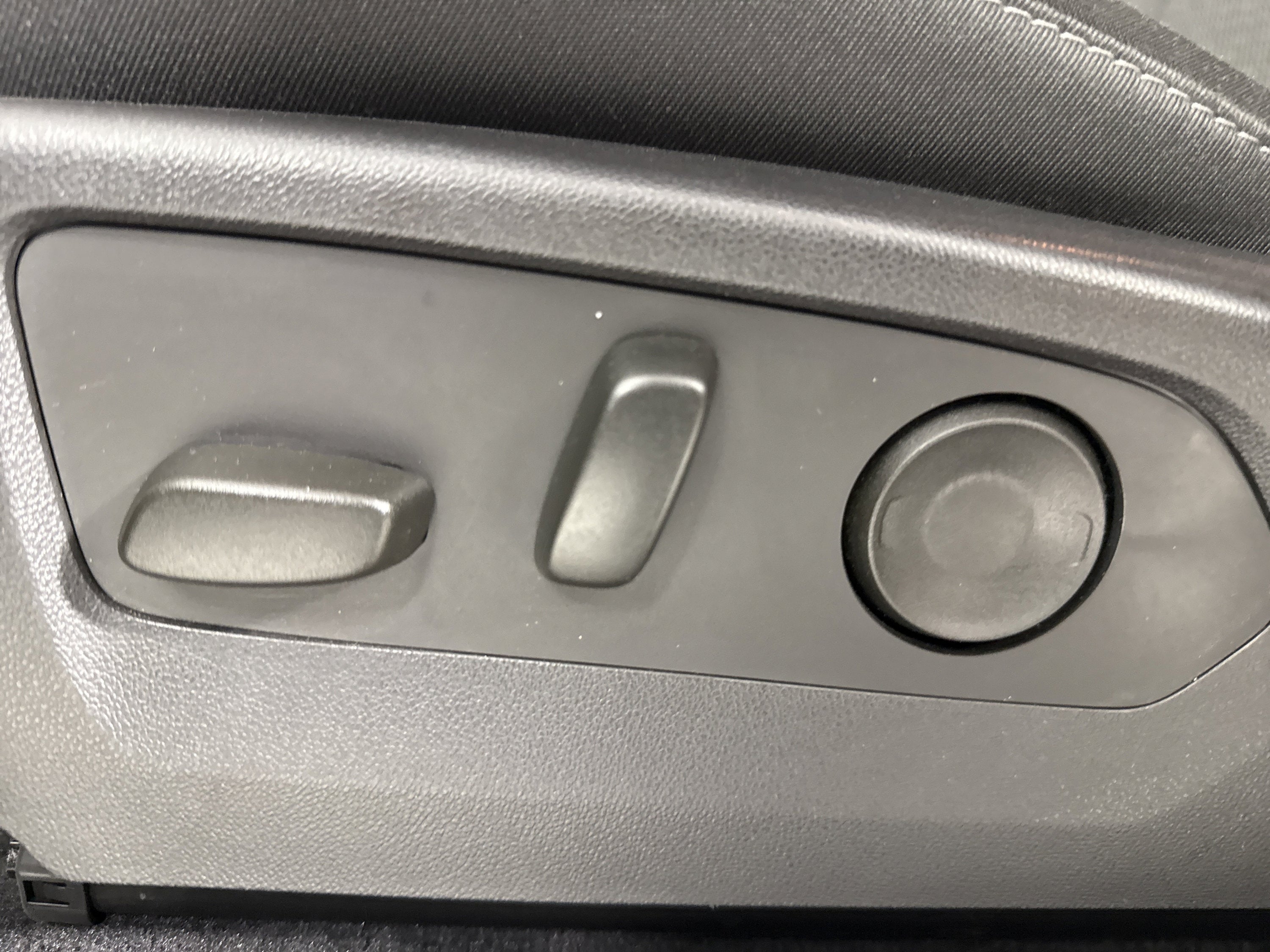 2025 GMC Canyon 2WD Elevation