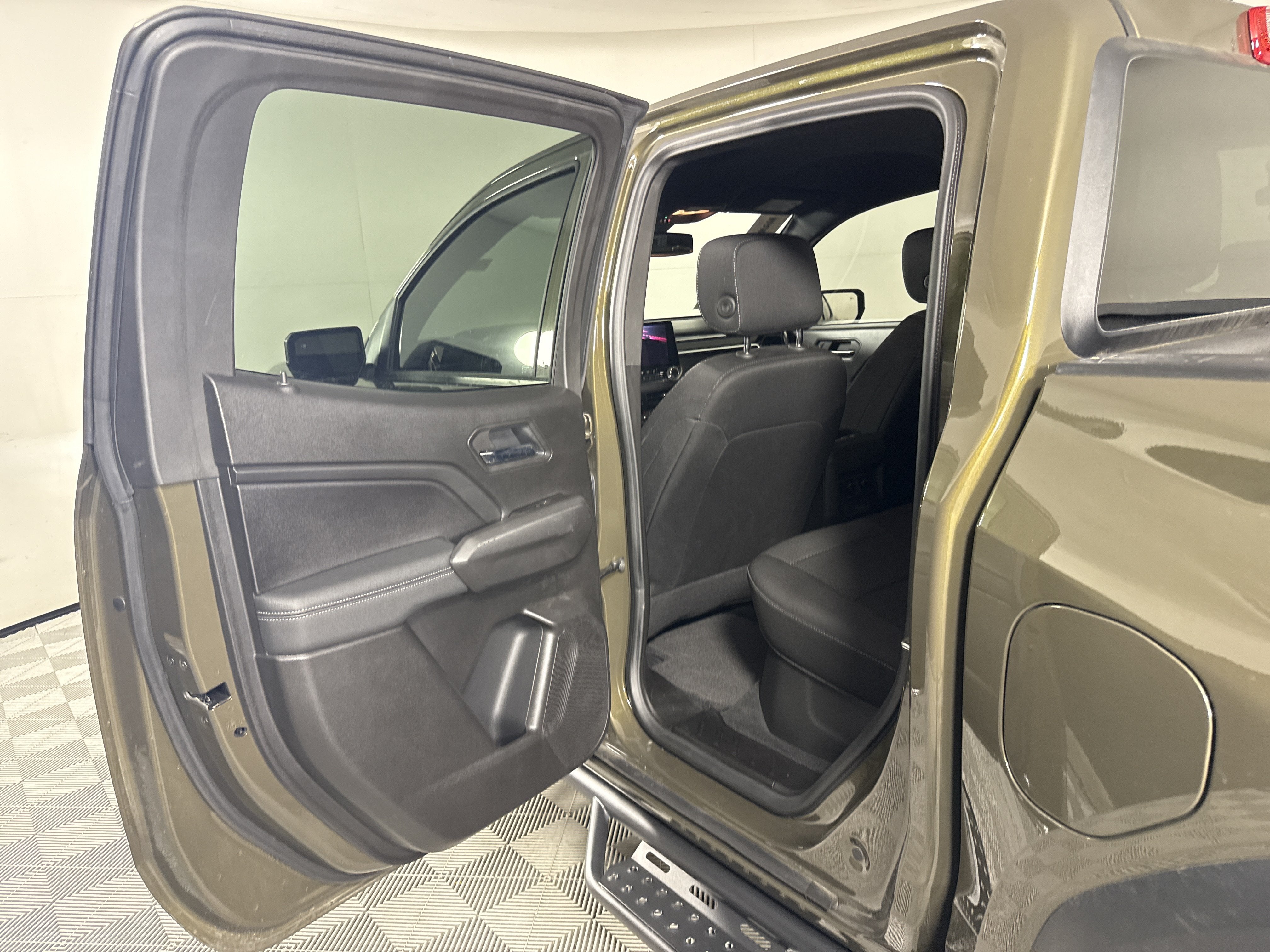 2025 GMC Canyon 2WD Elevation