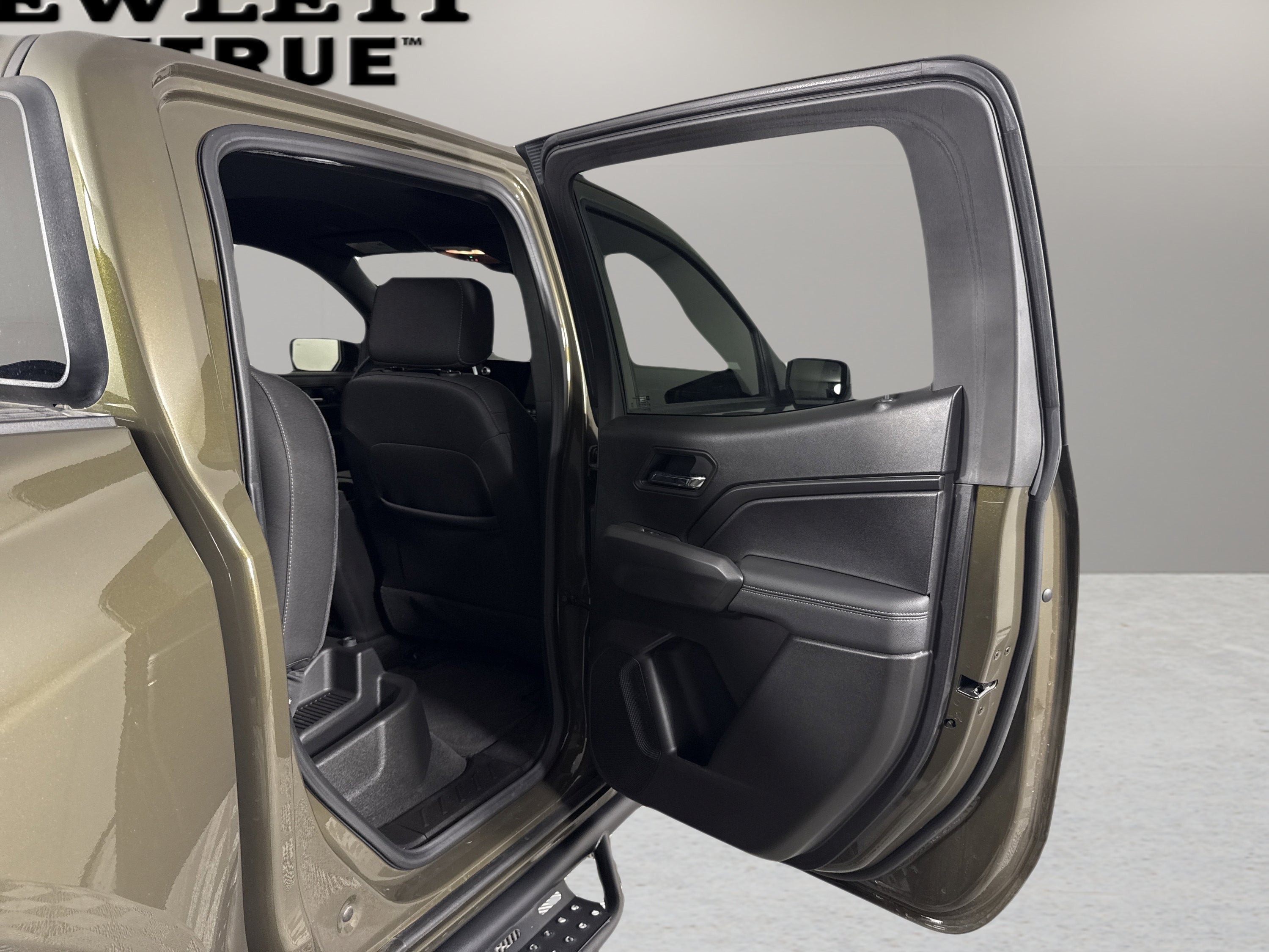 2025 GMC Canyon 2WD Elevation
