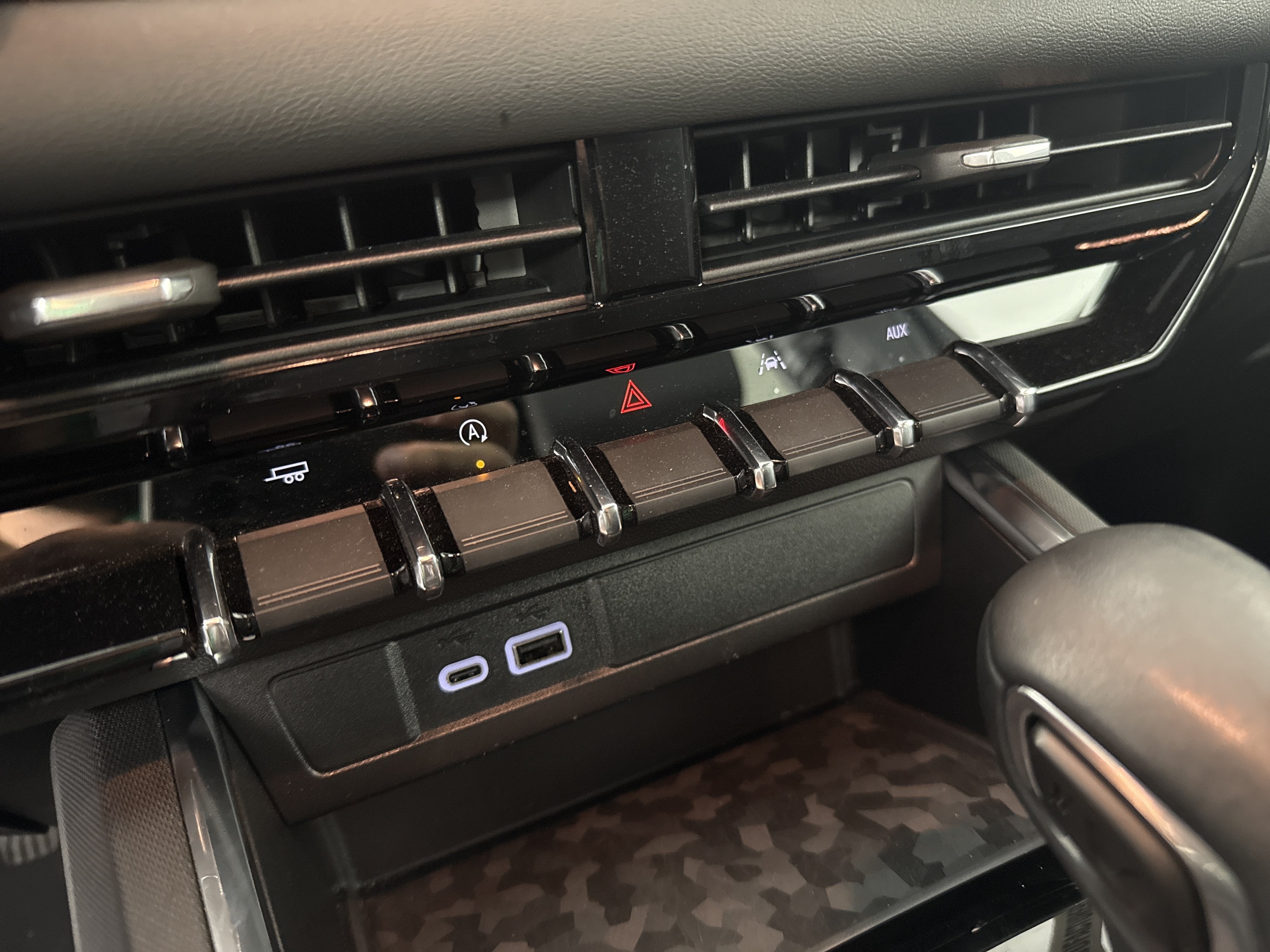 2025 GMC Canyon 2WD Elevation
