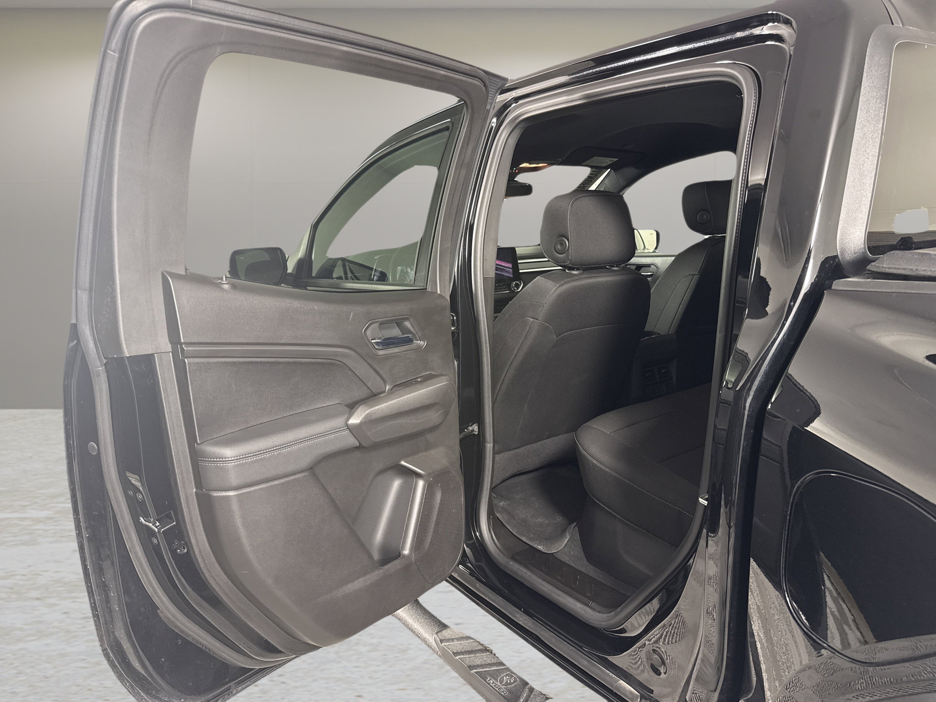 2025 GMC Canyon 2WD Elevation