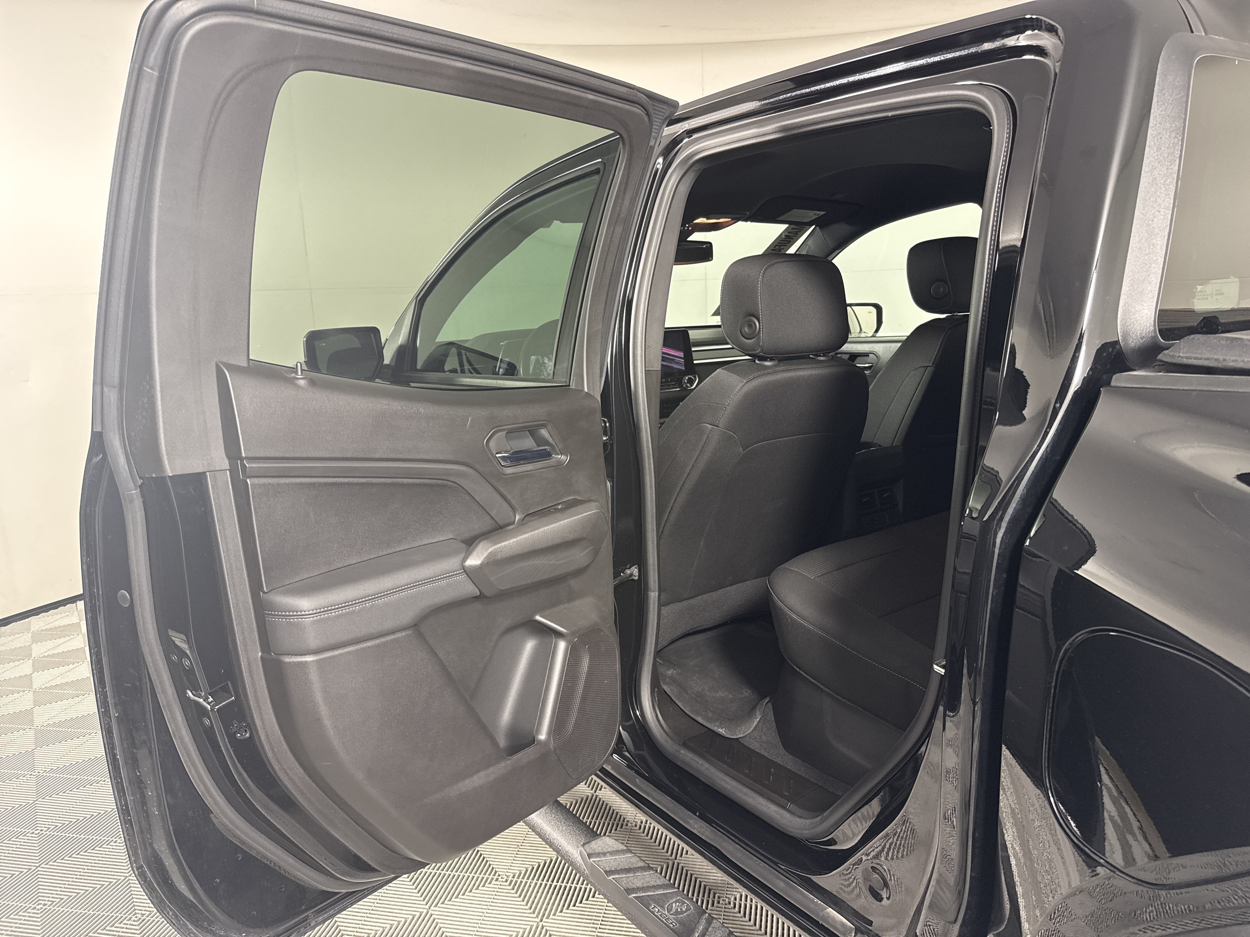 2025 GMC Canyon 2WD Elevation