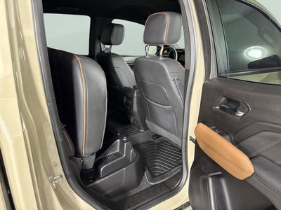 2024 GMC Canyon 4WD AT4