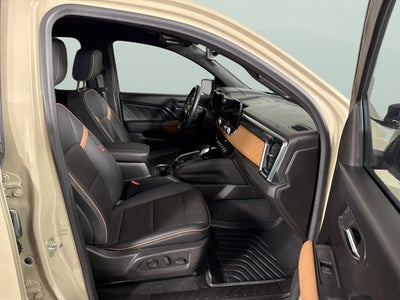 2024 GMC Canyon 4WD AT4