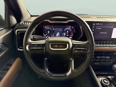 2024 GMC Canyon 4WD AT4