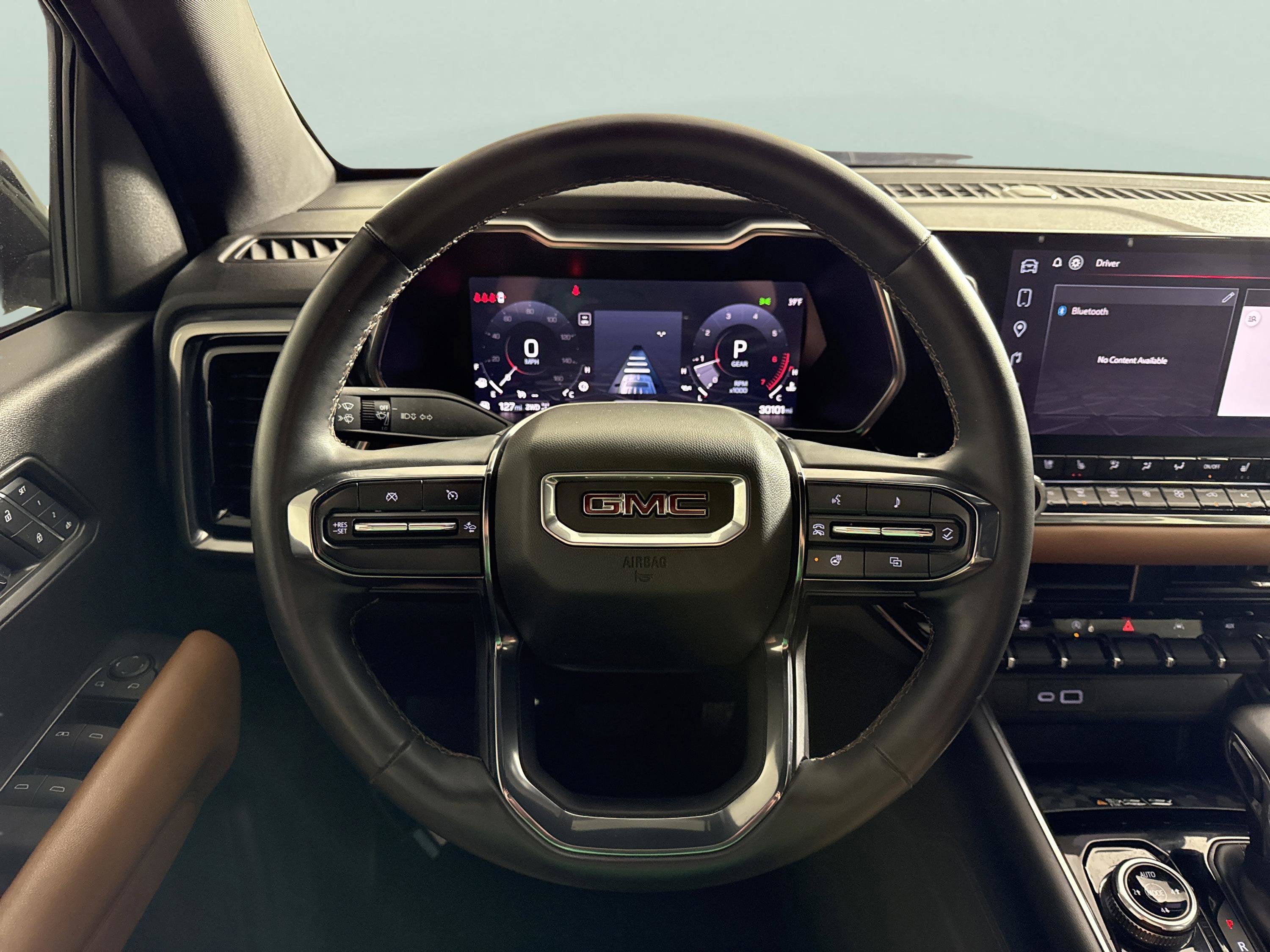 2024 GMC Canyon 4WD AT4