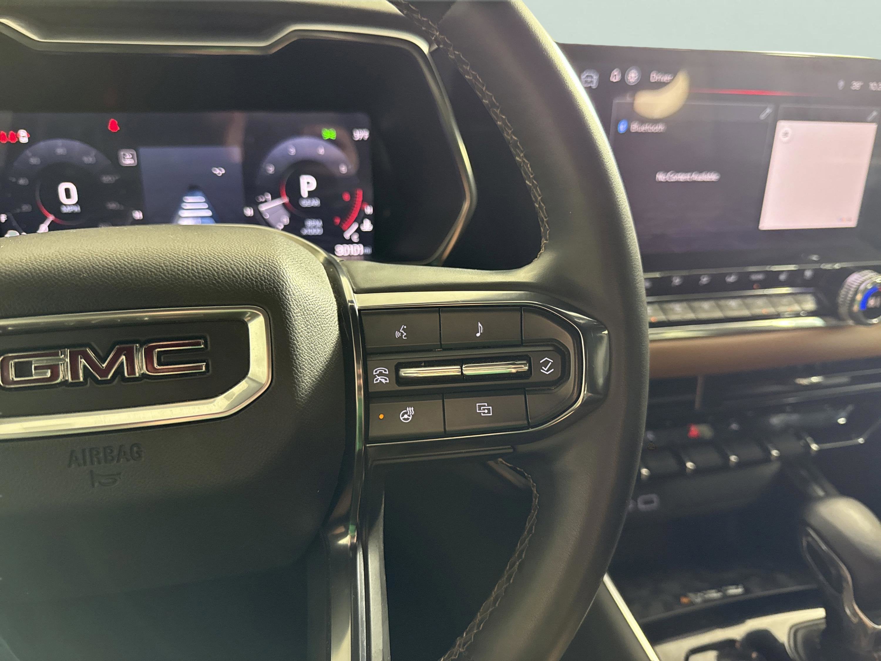 2024 GMC Canyon 4WD AT4