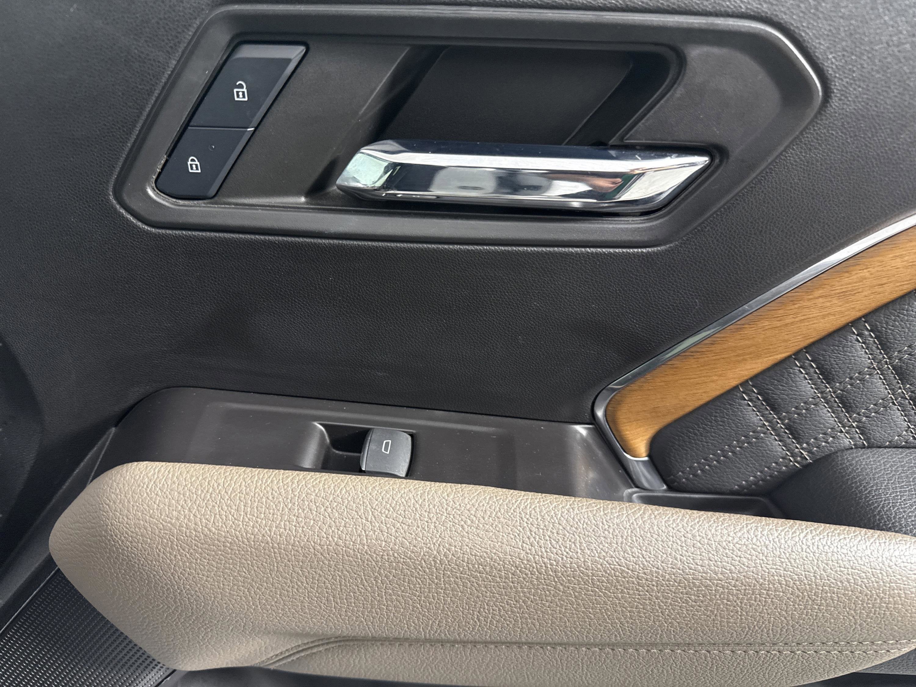 2024 GMC Canyon 4WD Denali