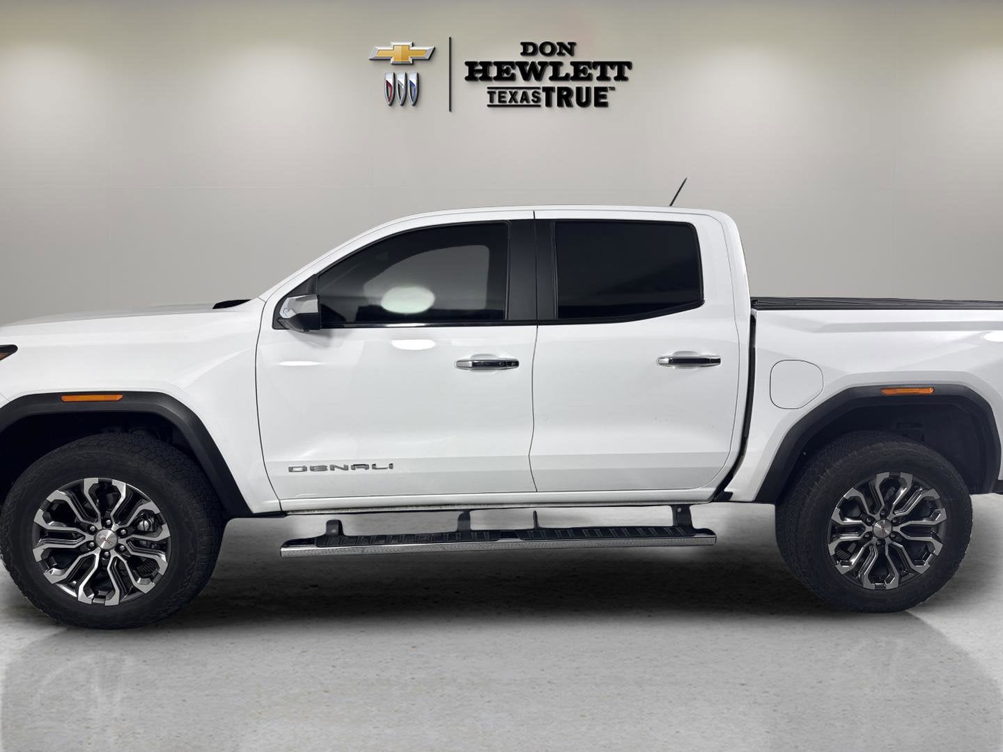 2024 GMC Canyon 4WD Denali