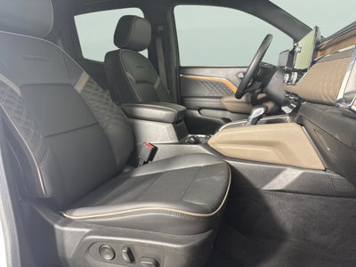 2024 GMC Canyon 4WD Denali