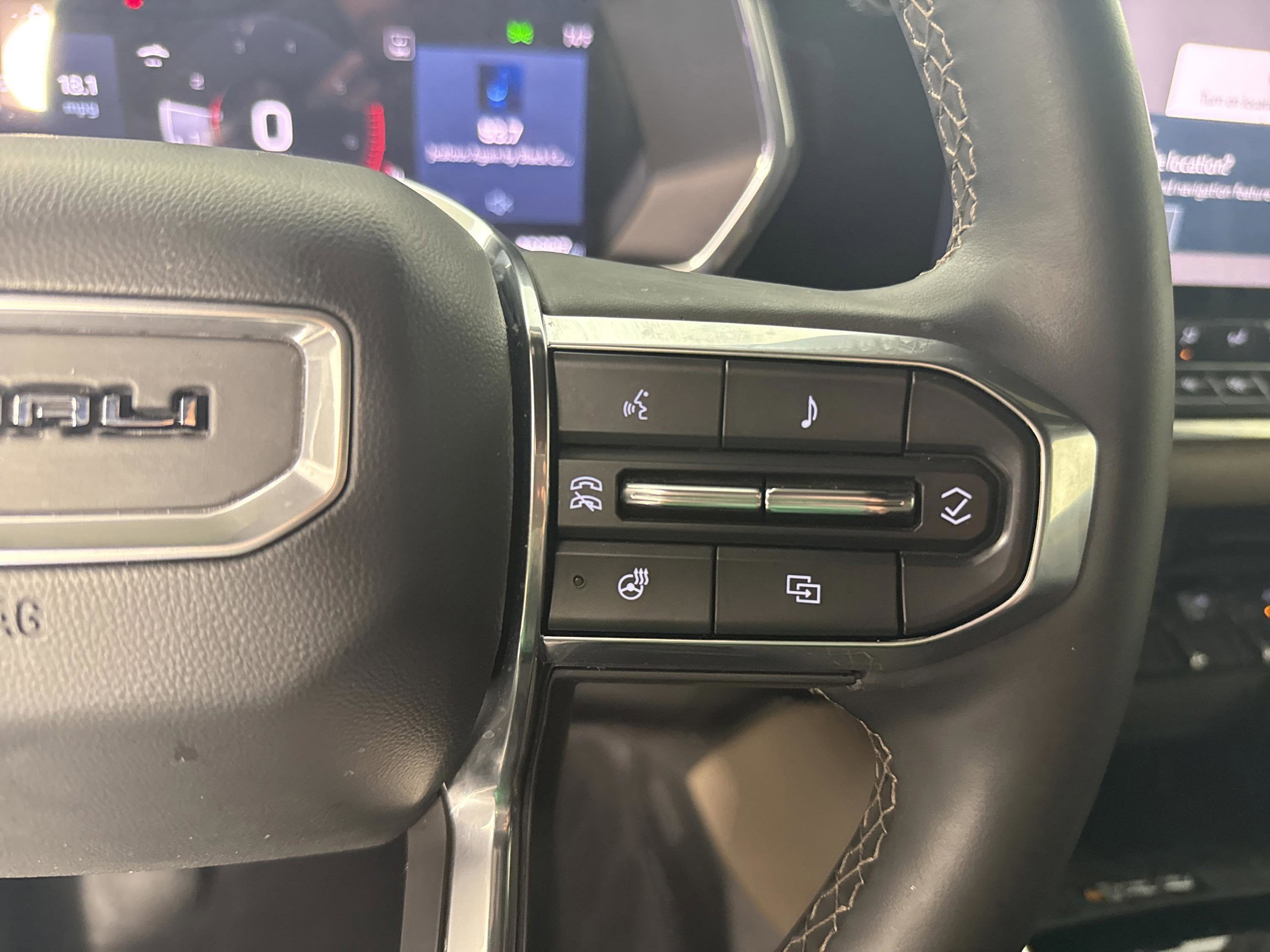 2024 GMC Canyon 4WD Denali