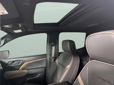 2024 GMC Canyon 4WD Denali