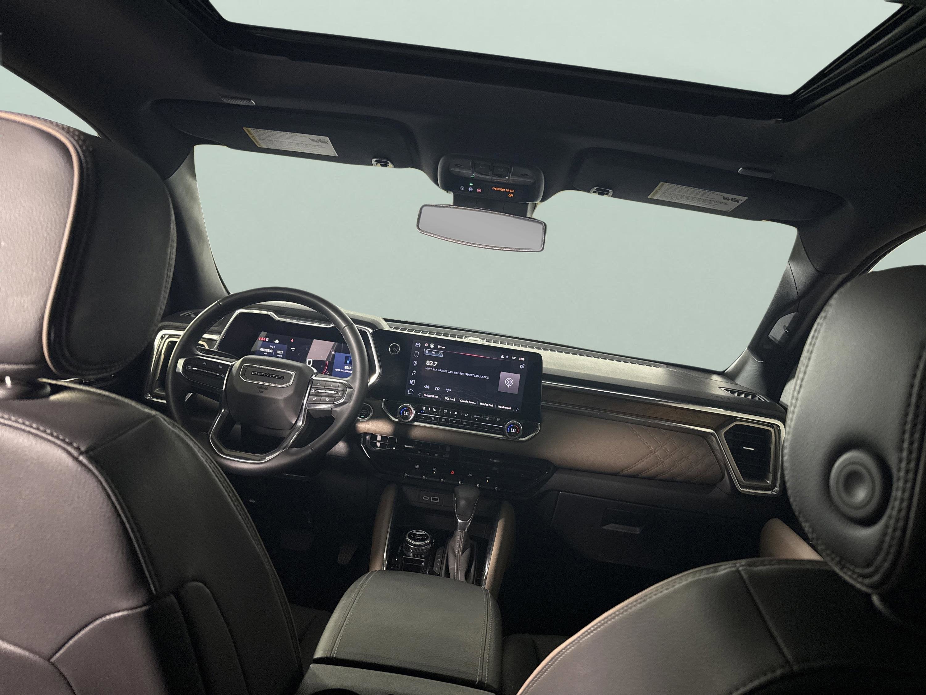 2024 GMC Canyon 4WD Denali