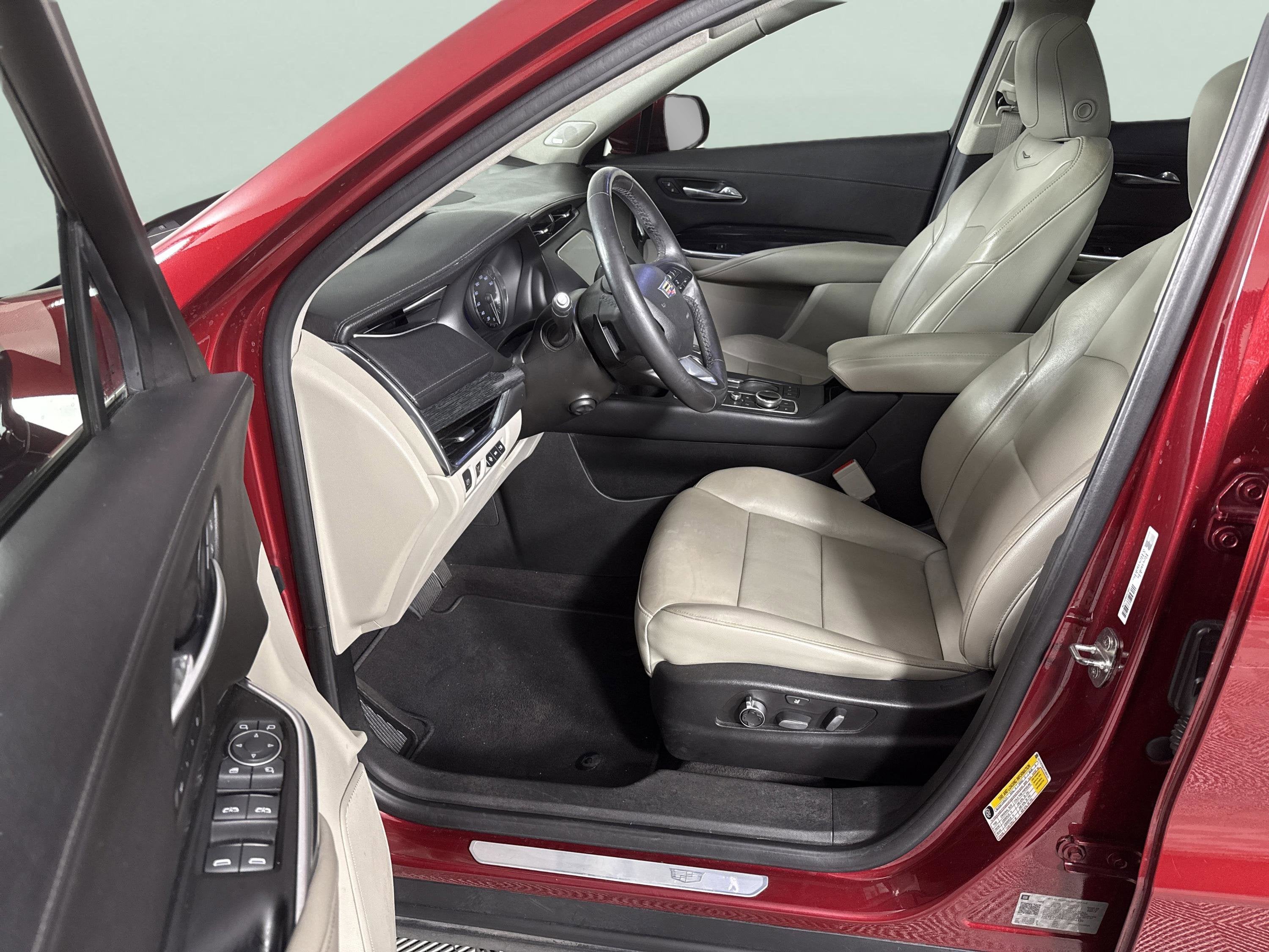 2019 Cadillac XT4 FWD Premium Luxury