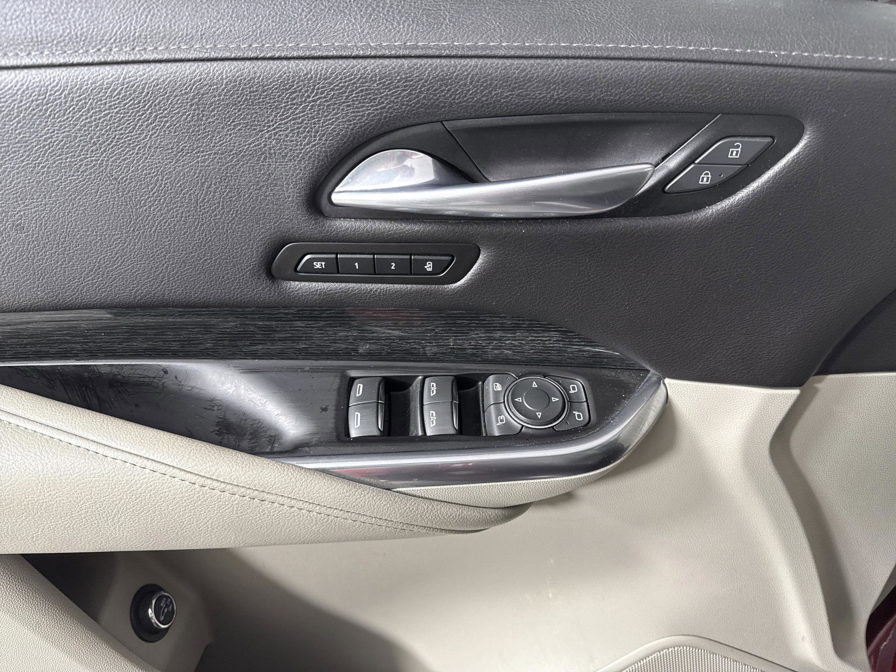 2019 Cadillac XT4 FWD Premium Luxury