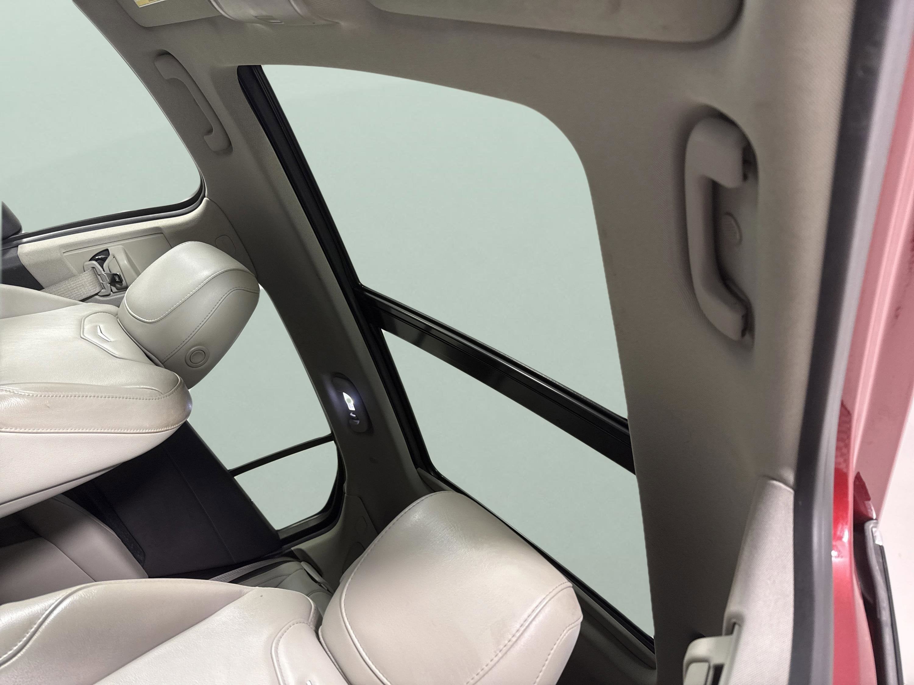 2019 Cadillac XT4 FWD Premium Luxury