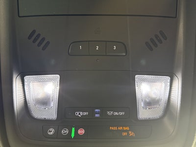 2025 Cadillac XT4 FWD Premium Luxury