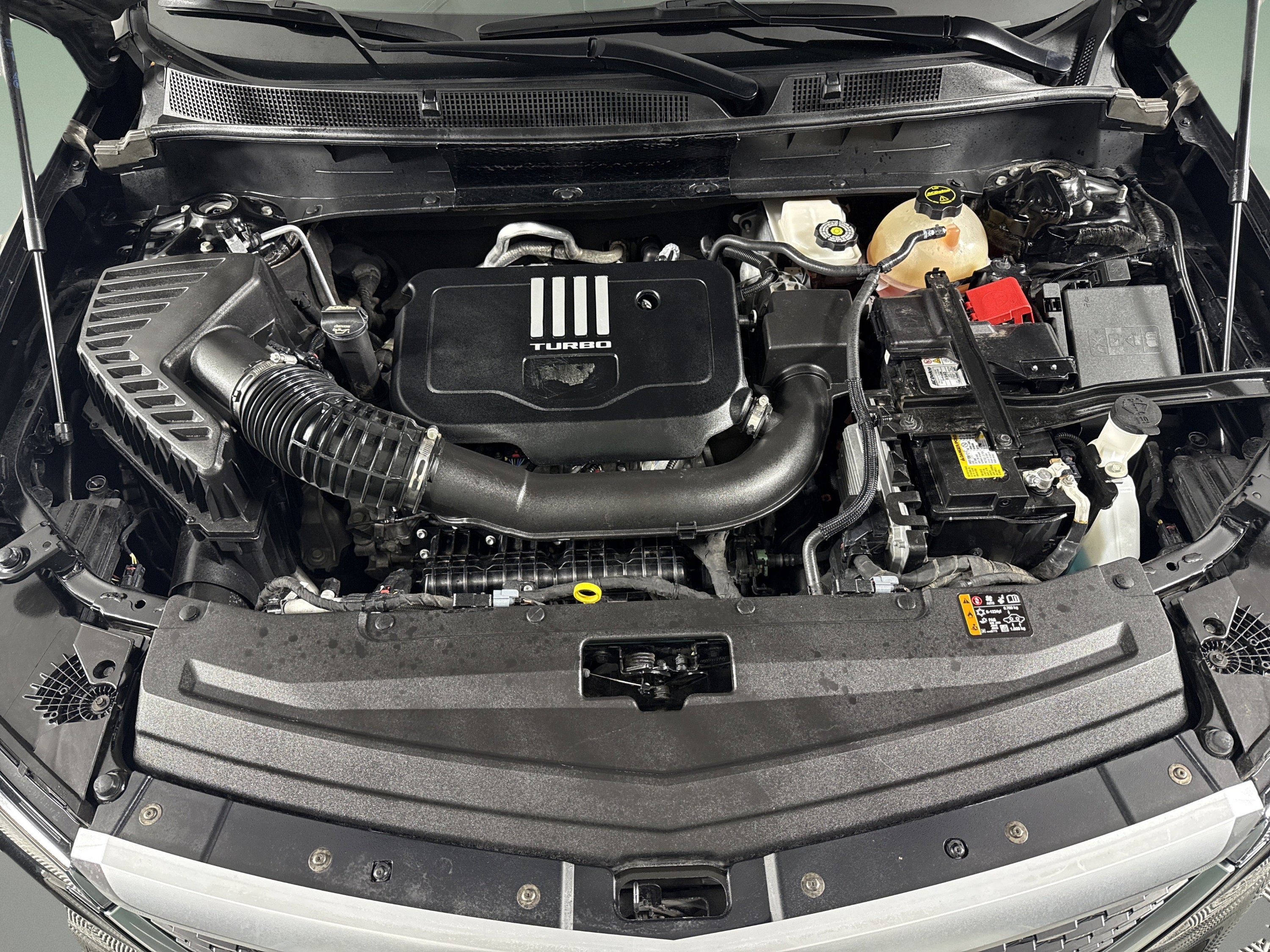2025 Cadillac XT6 FWD Luxury