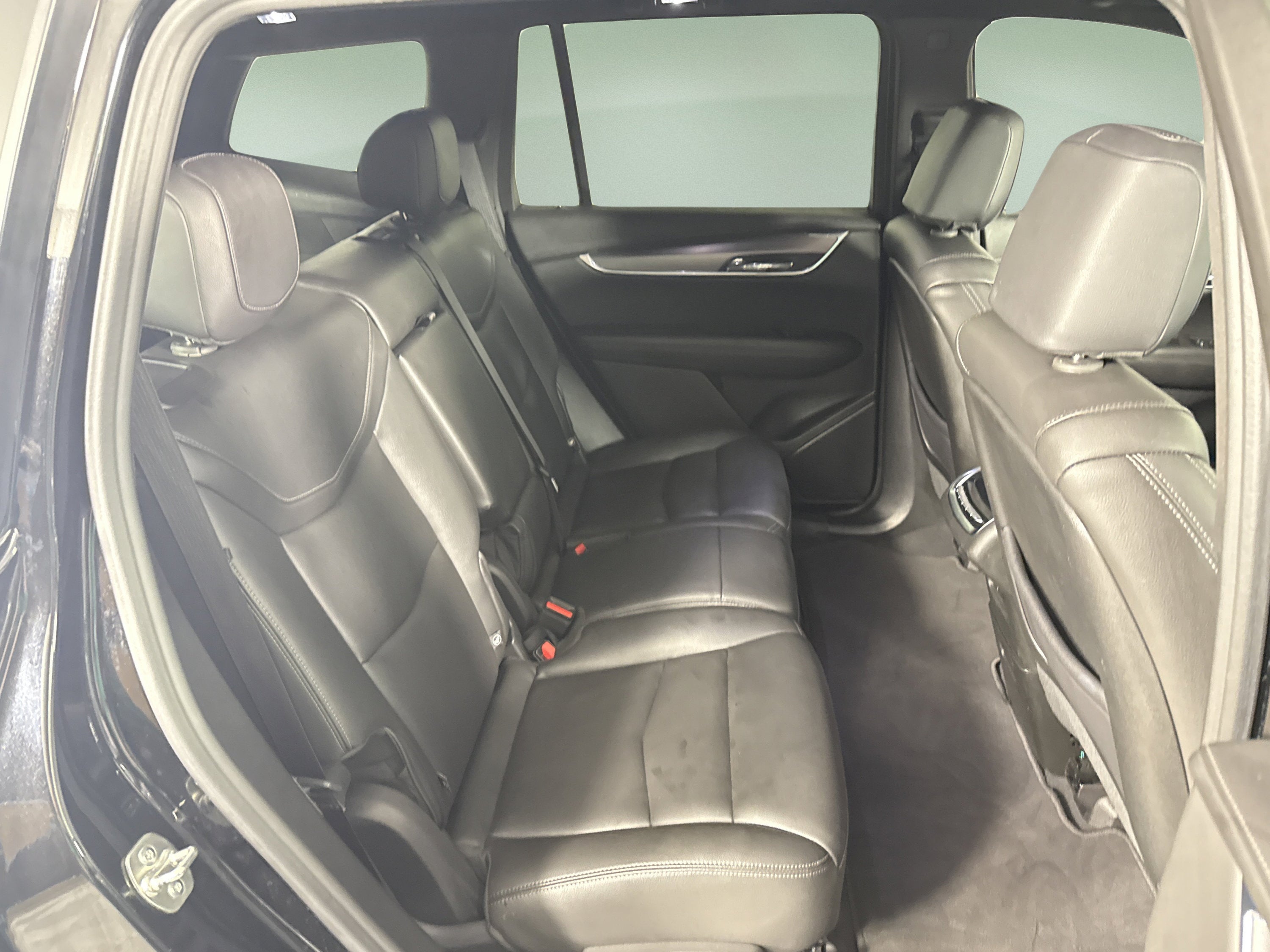 2025 Cadillac XT6 FWD Luxury