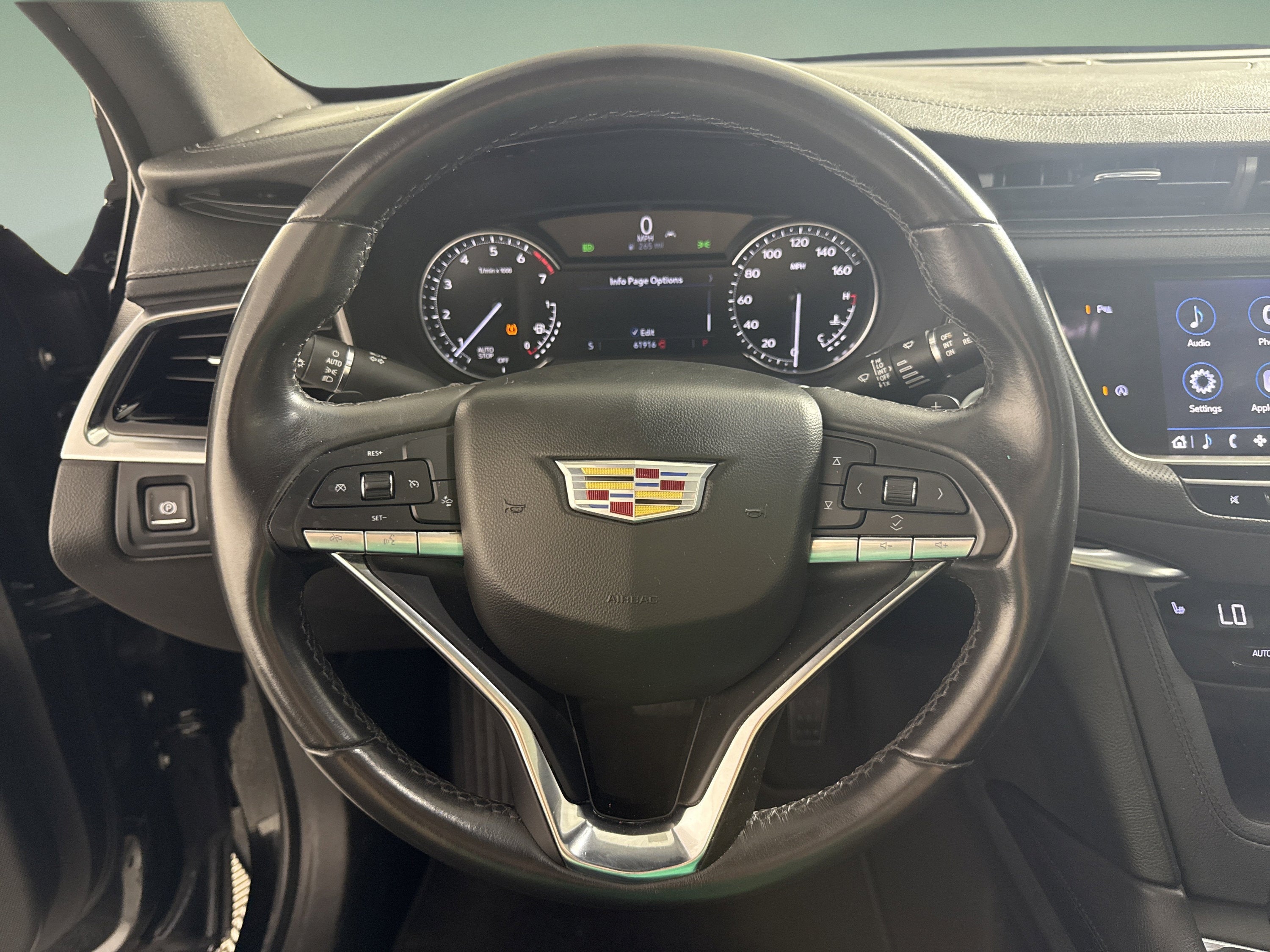 2025 Cadillac XT6 FWD Luxury