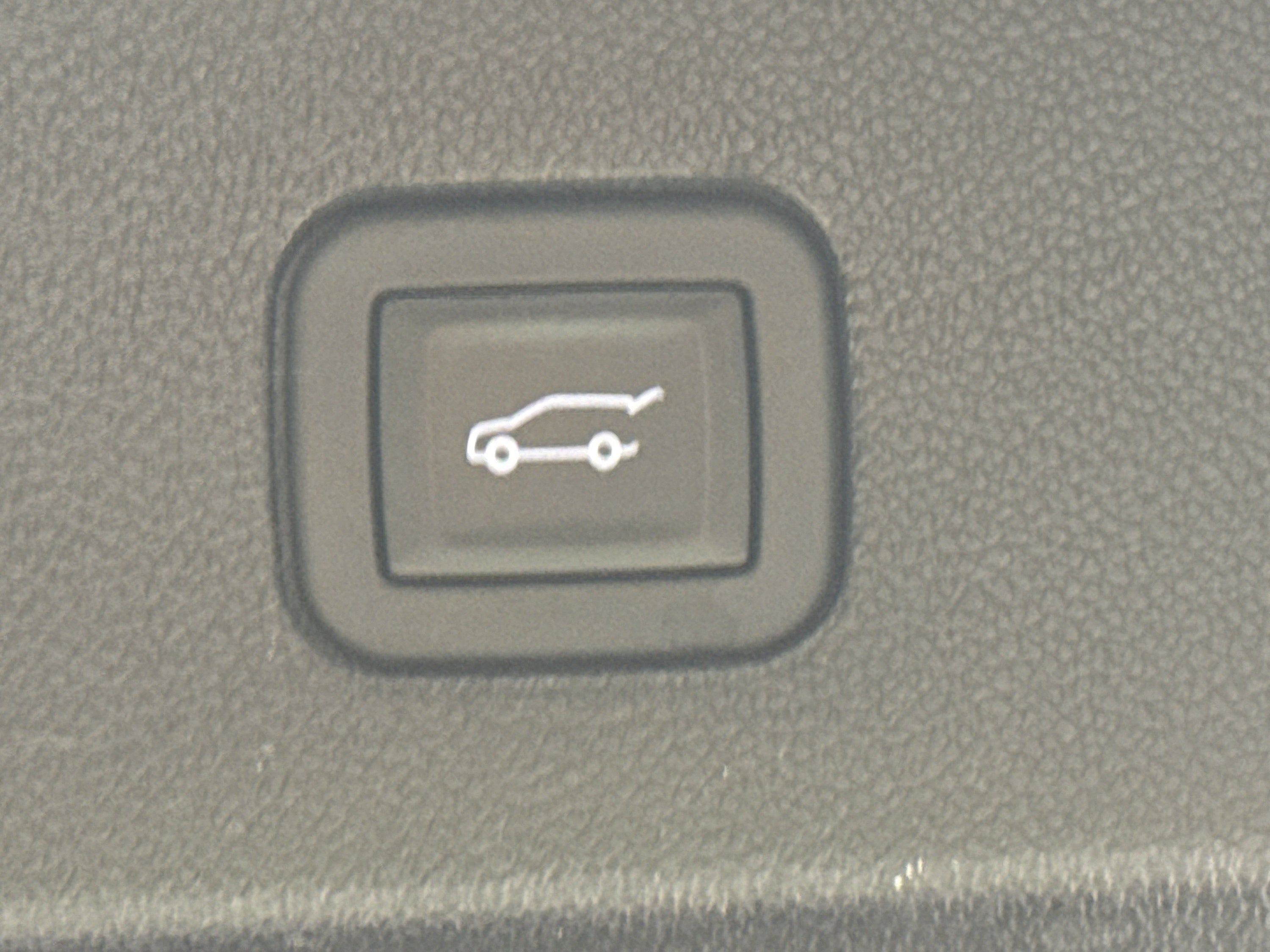 2025 Cadillac XT6 FWD Luxury