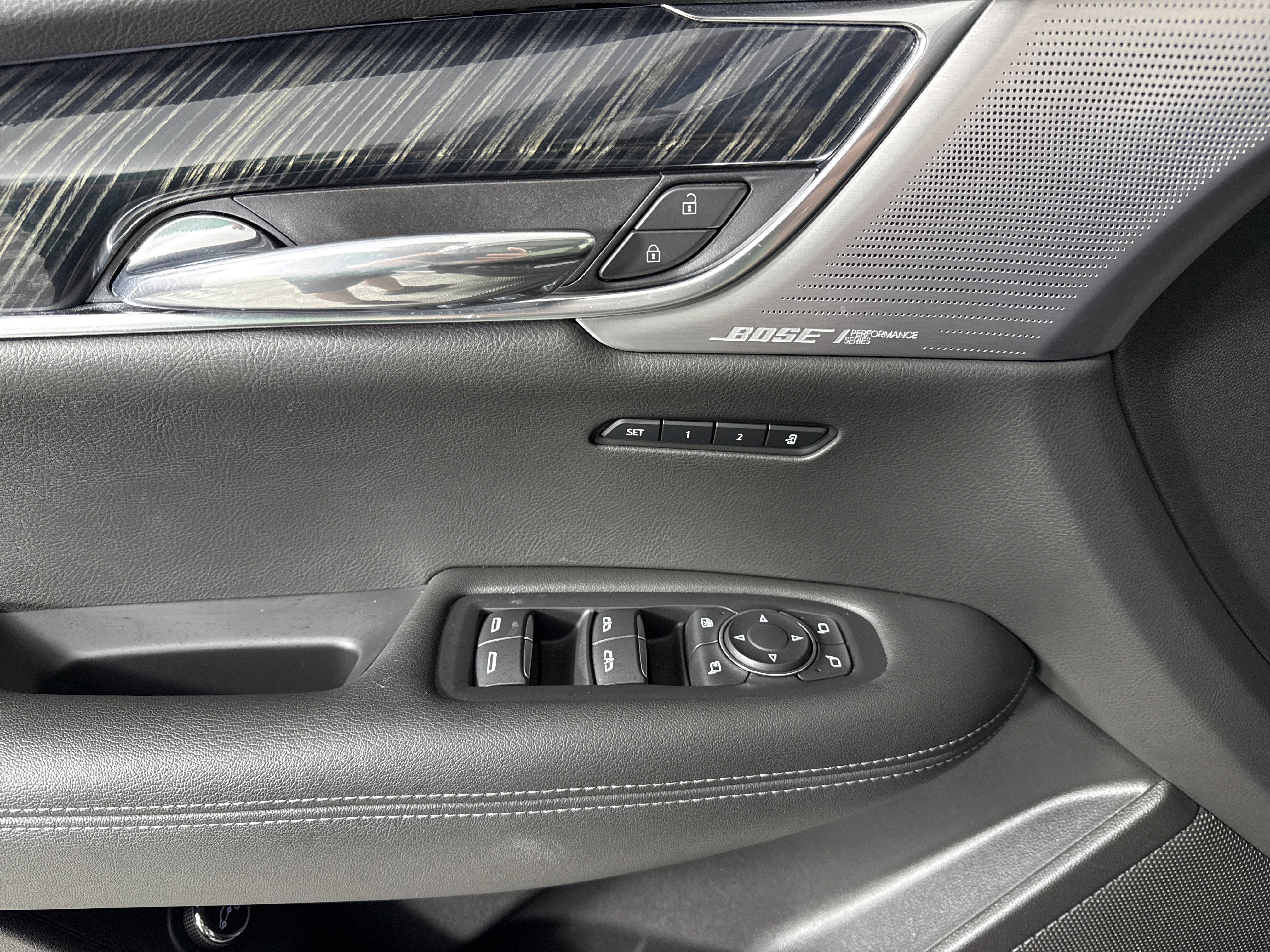 2023 Cadillac XT6 FWD Premium Luxury