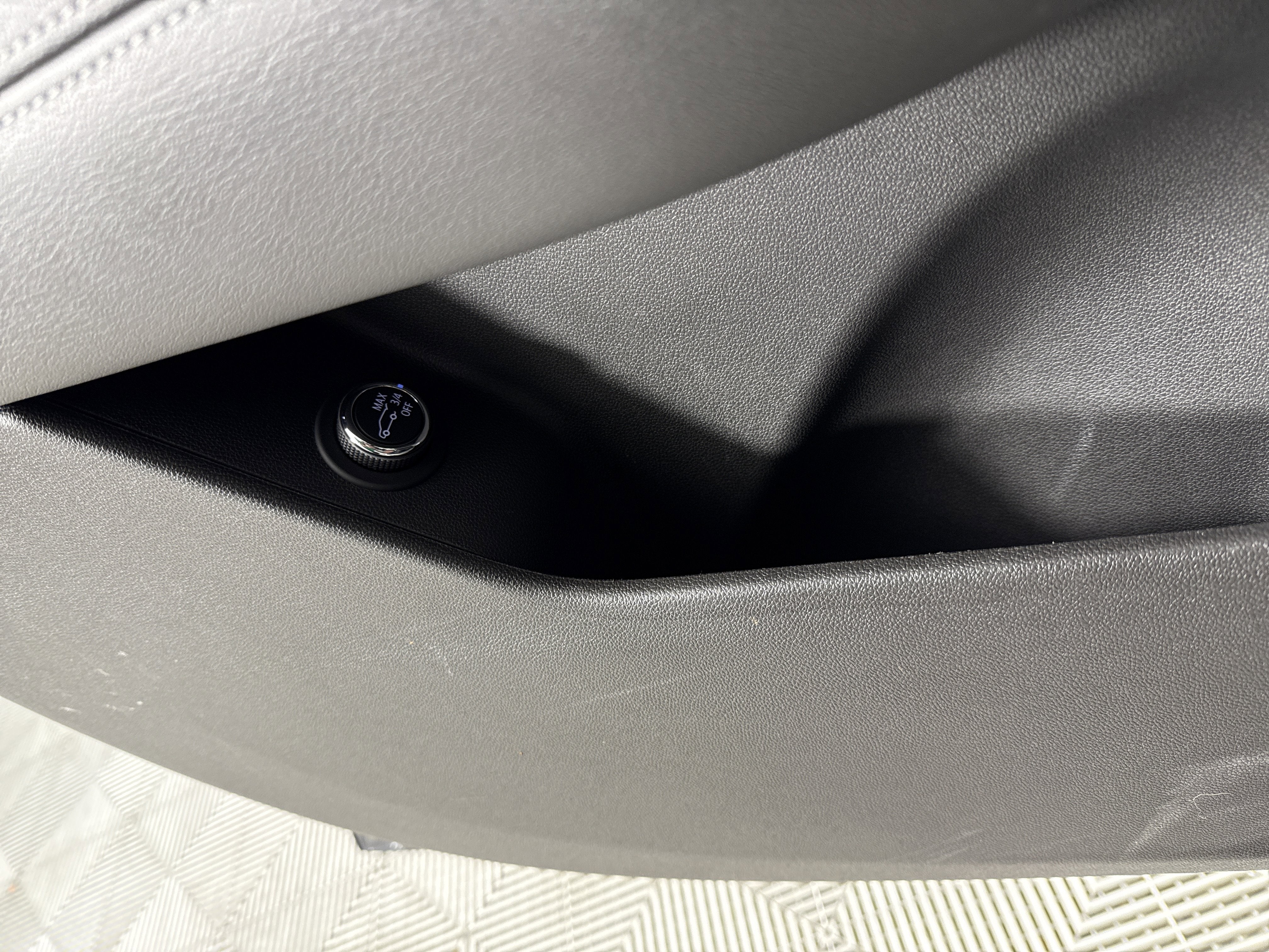 2023 Cadillac XT6 FWD Premium Luxury