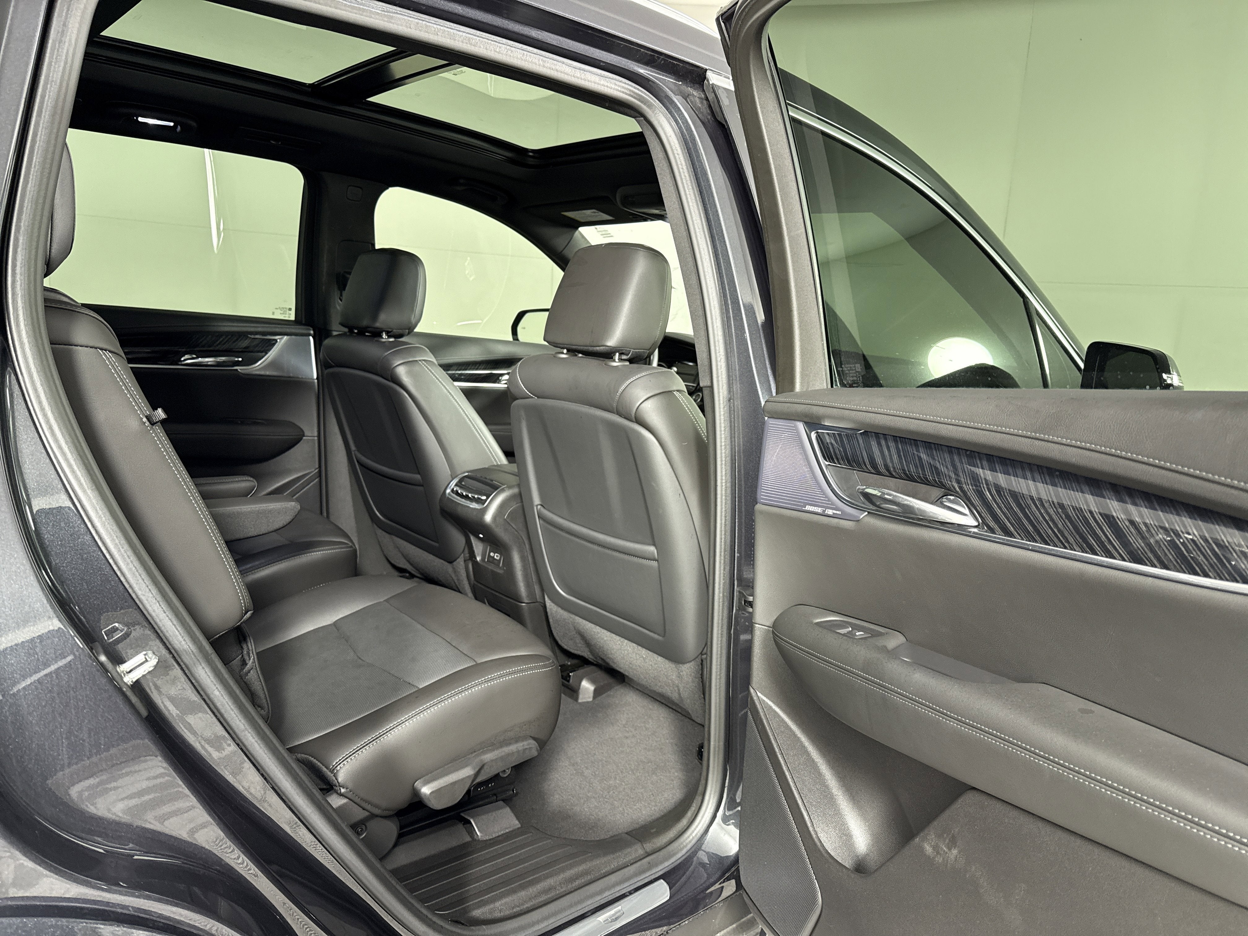 2023 Cadillac XT6 FWD Premium Luxury