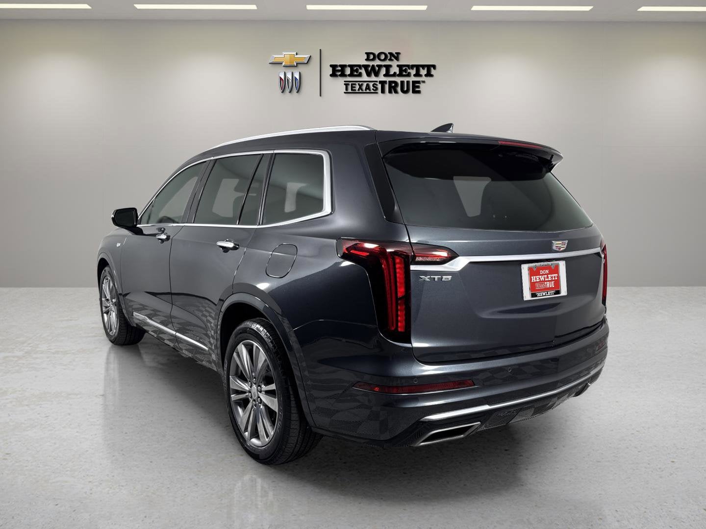 2023 Cadillac XT6 FWD Premium Luxury